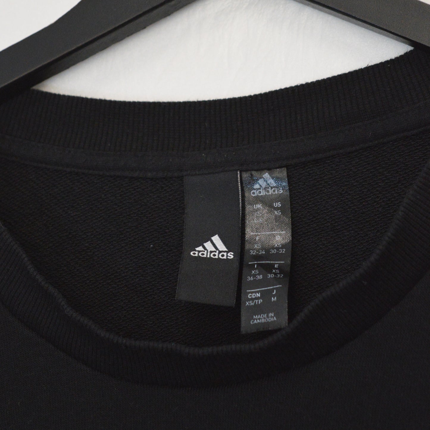 ADIDAS CROPPED ГОРНИЩЕ (XS)