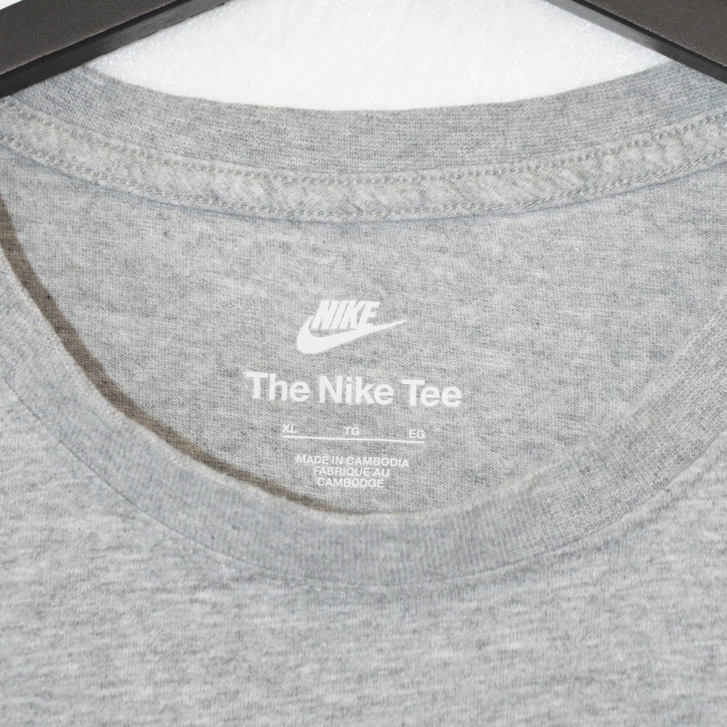 NIKE ТЕНИСКА (XL)