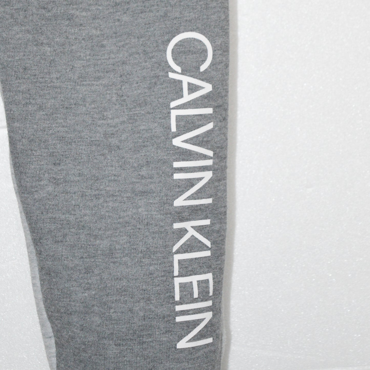 CALVIN KLEIN ДОЛНИЩЕ (S)