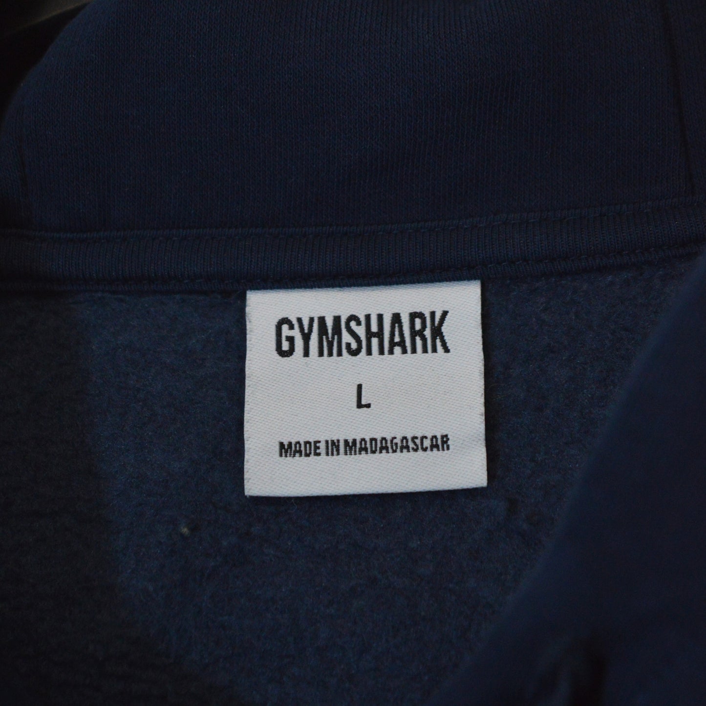 GYMSHARK ГОРНИЩЕ (L)