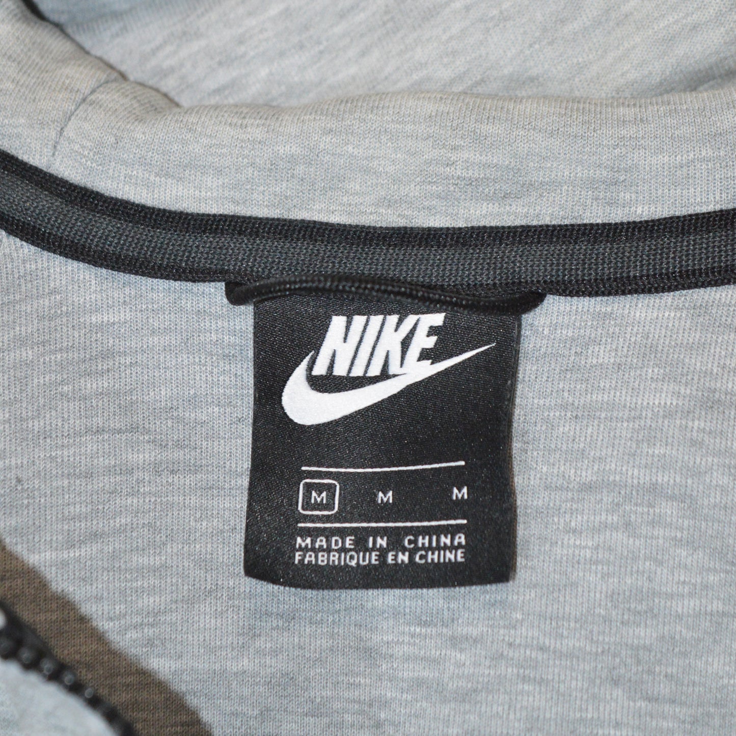 NIKE TECH FLEECE ГОРНИЩЕ (M)