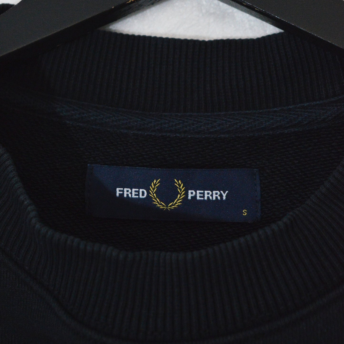 FRED PERRY ГОРНИЩЕ (S)