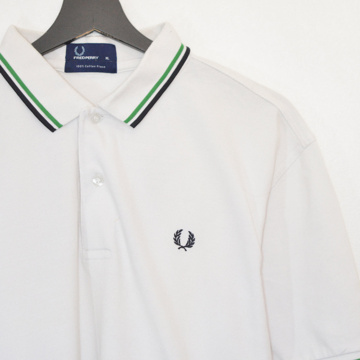 Fred Perry тениска (XL)