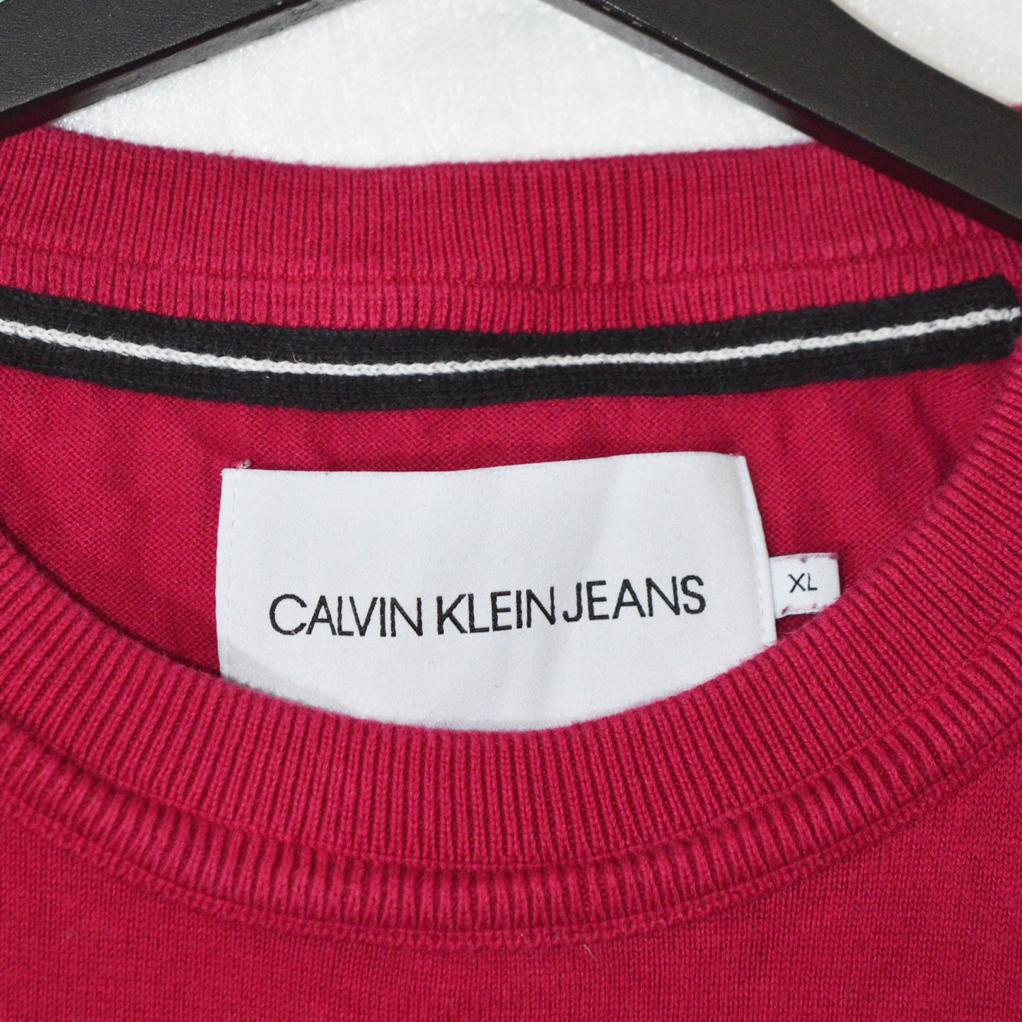 CALVIN KLEIN ПУЛОВЕР (XL)