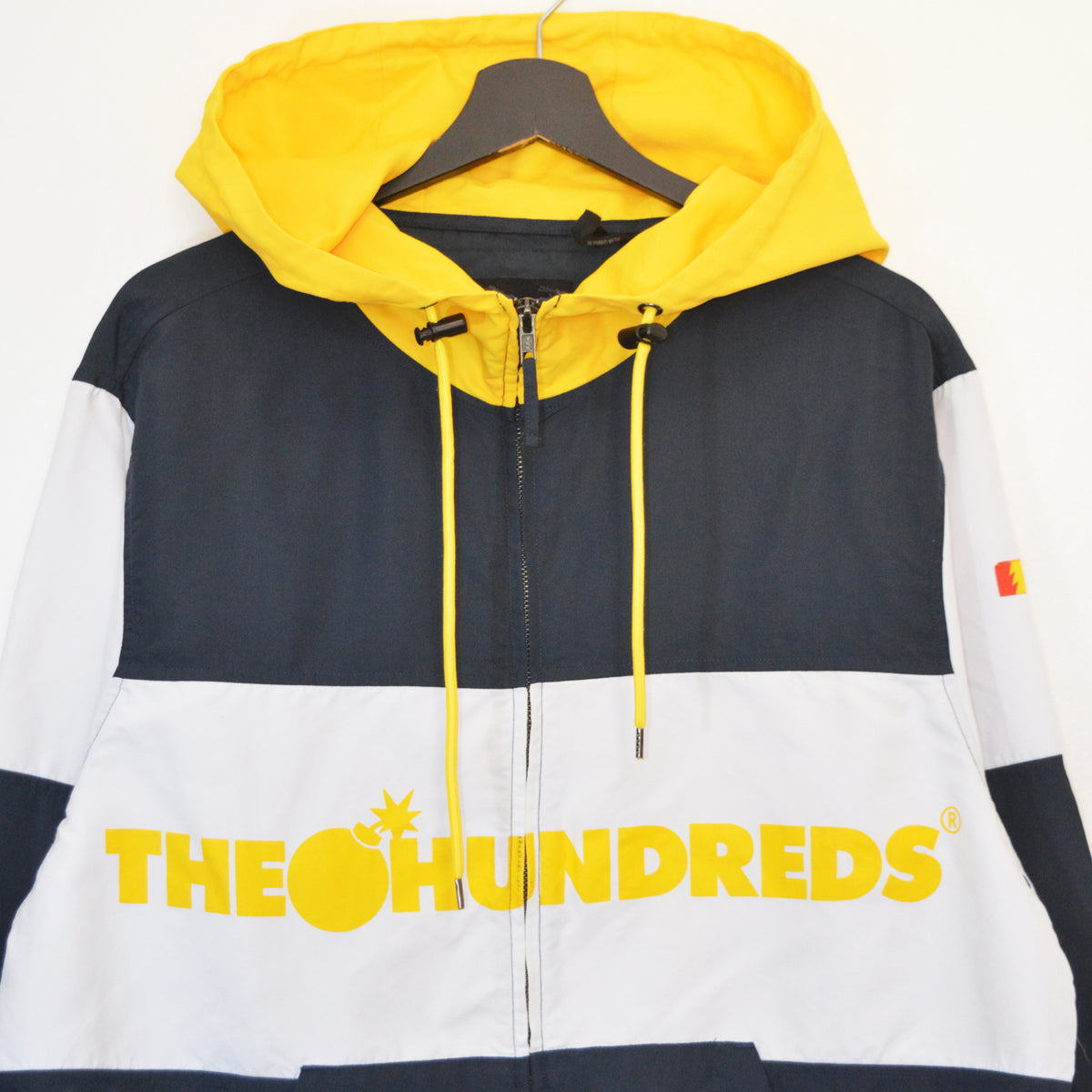 The Hundreds яке (L)