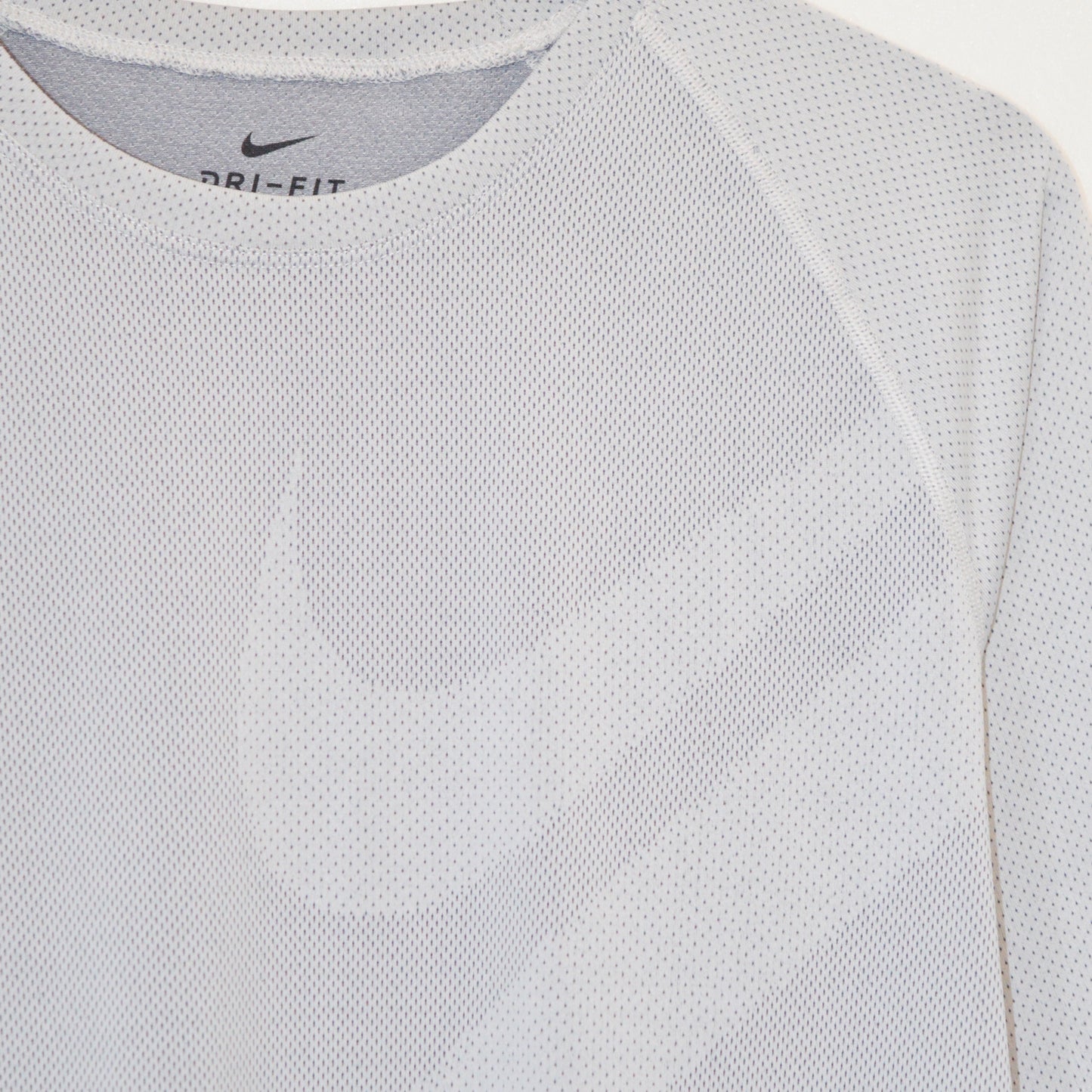 NIKE DRI FIT ТЕНИСКА (L)