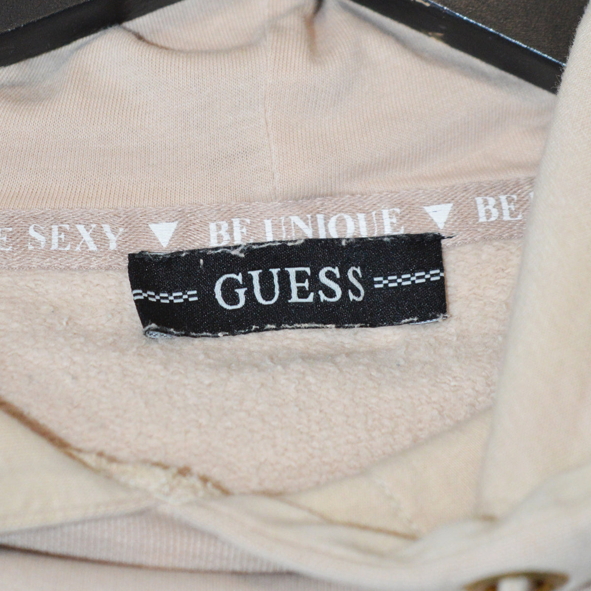 Guess cropped суичър (S)