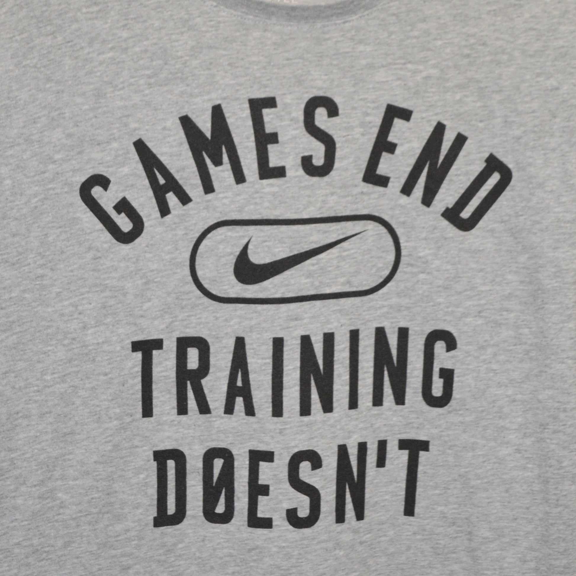 Nike тениска (XL)