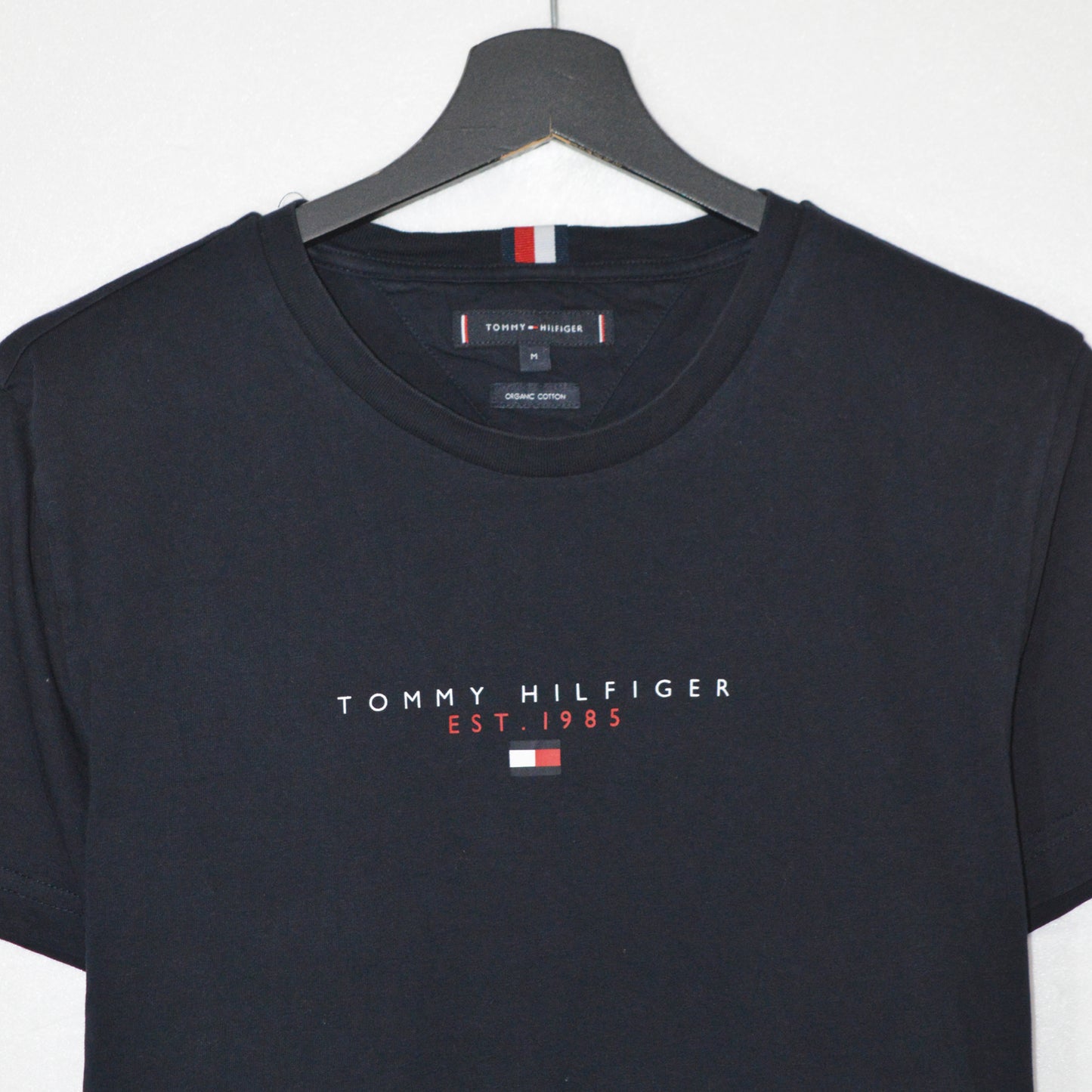 Tommy Hilfiger тениска (M)