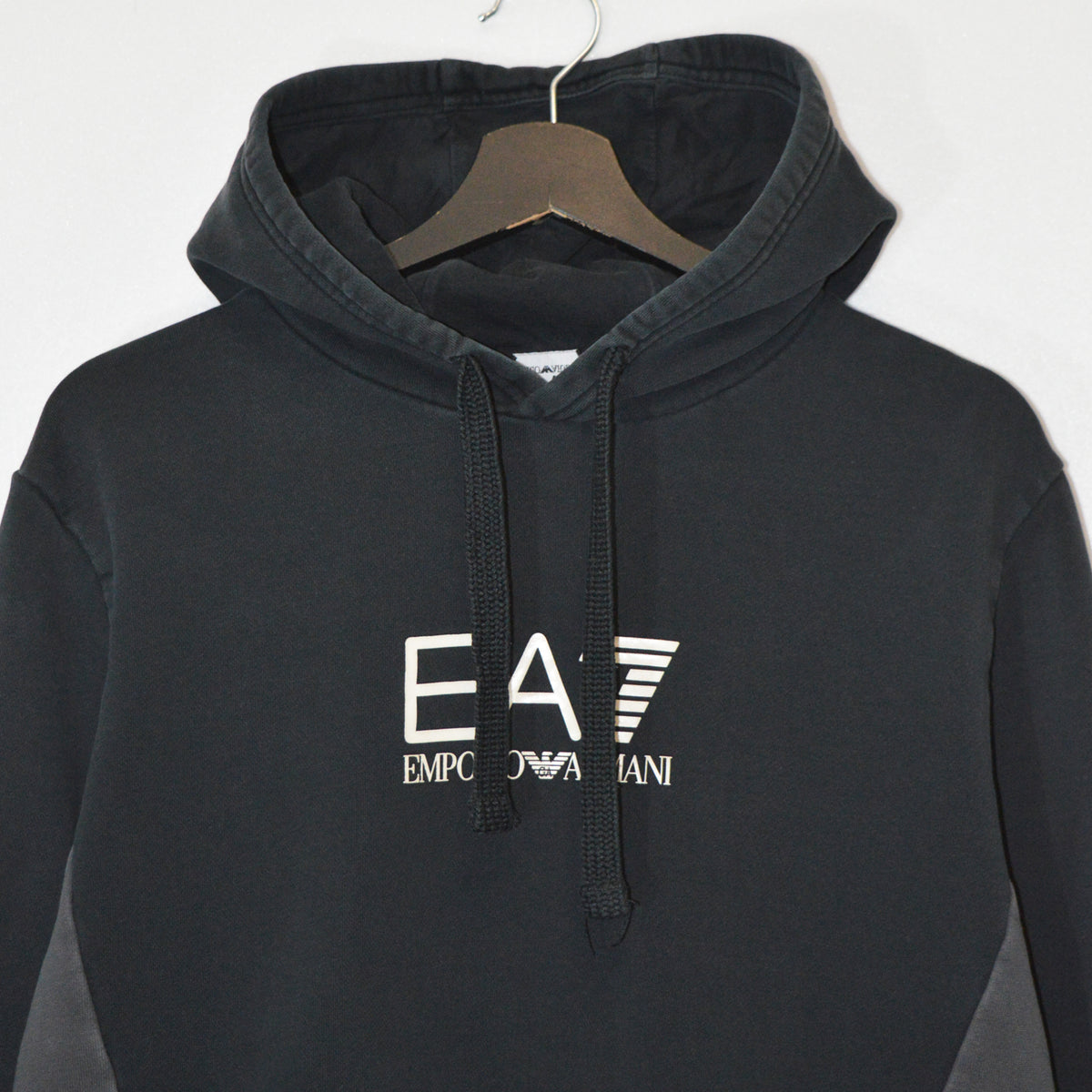 Emporio Armani суичър (S)