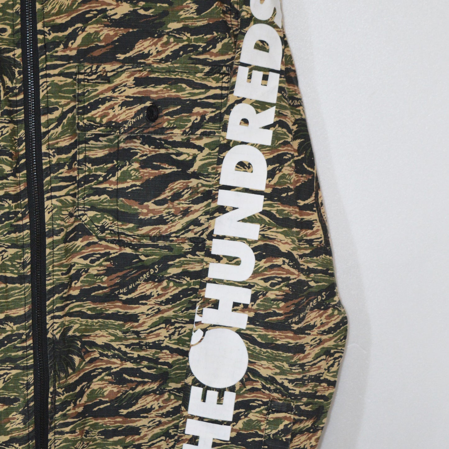 The Hundreds camo яке (M)