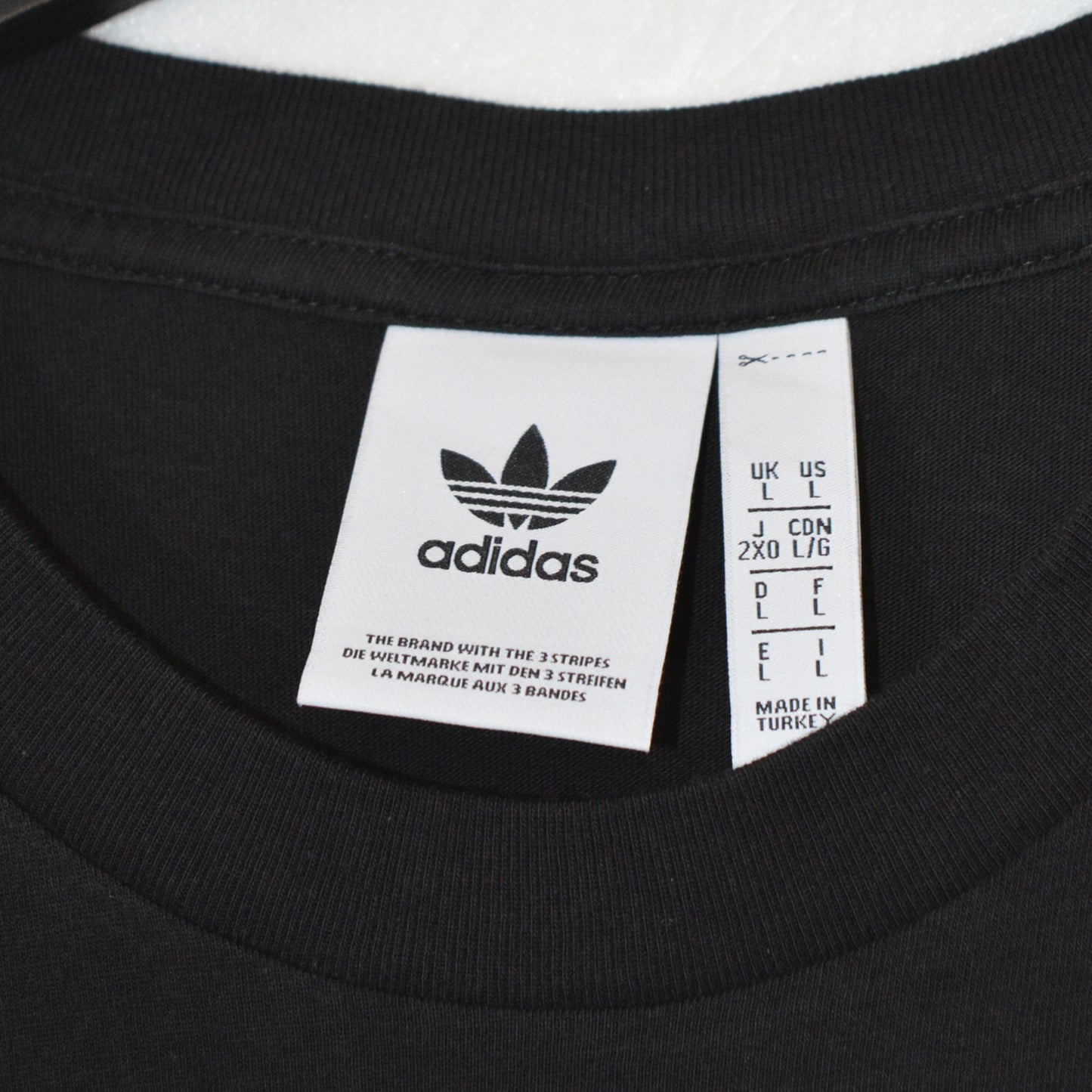 Adidas Originals тениска (L)