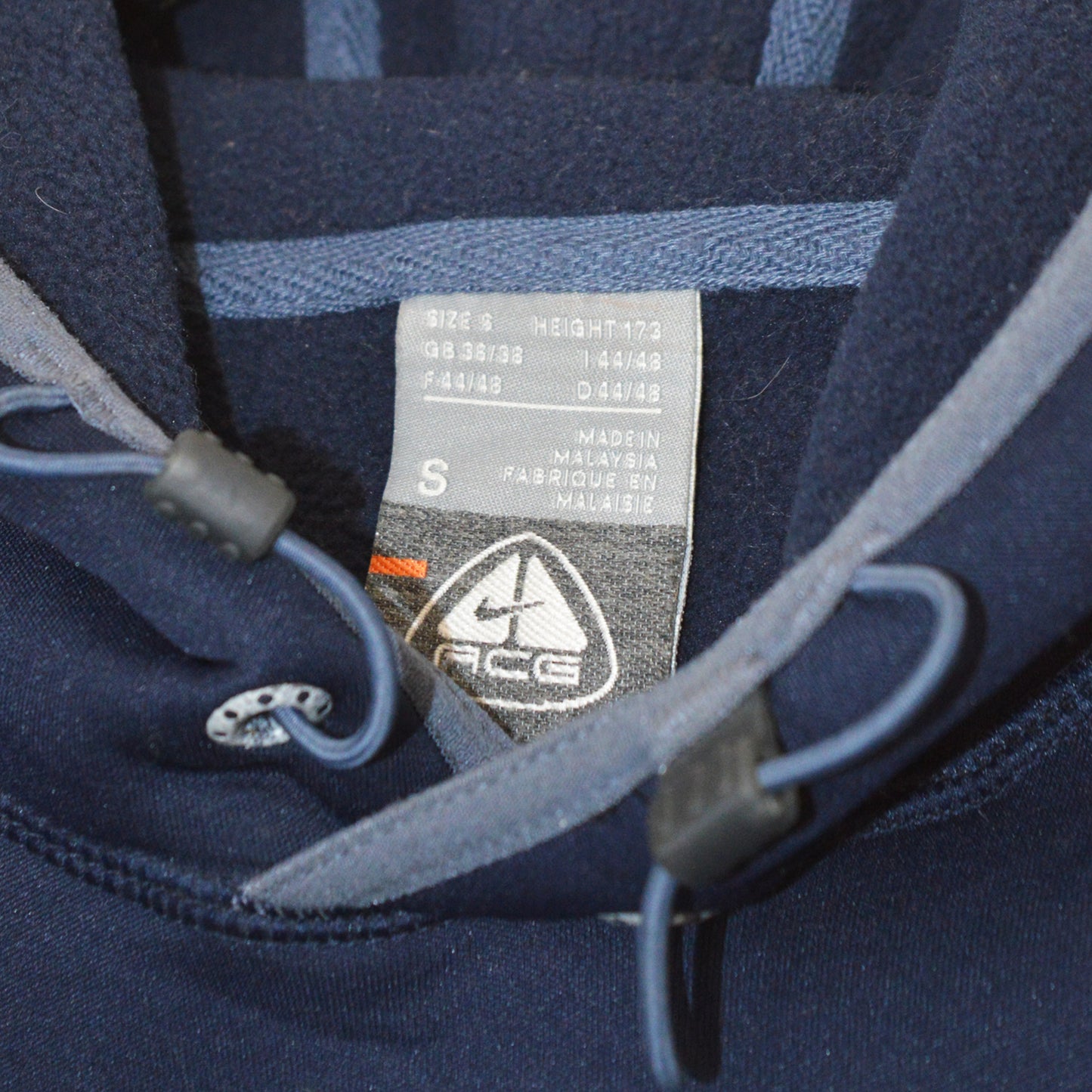 Nike ACG суичър (S)