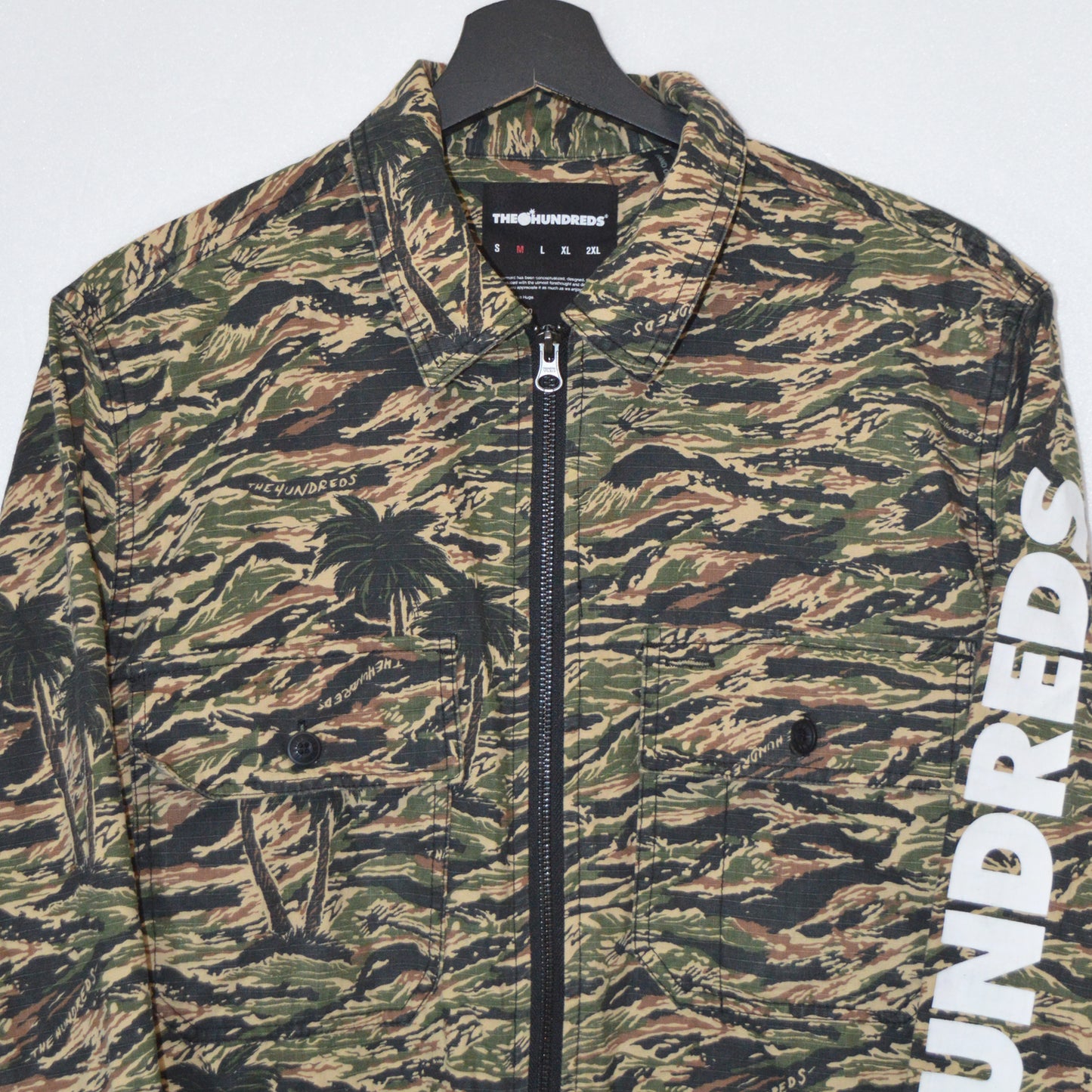 The Hundreds camo яке (M)
