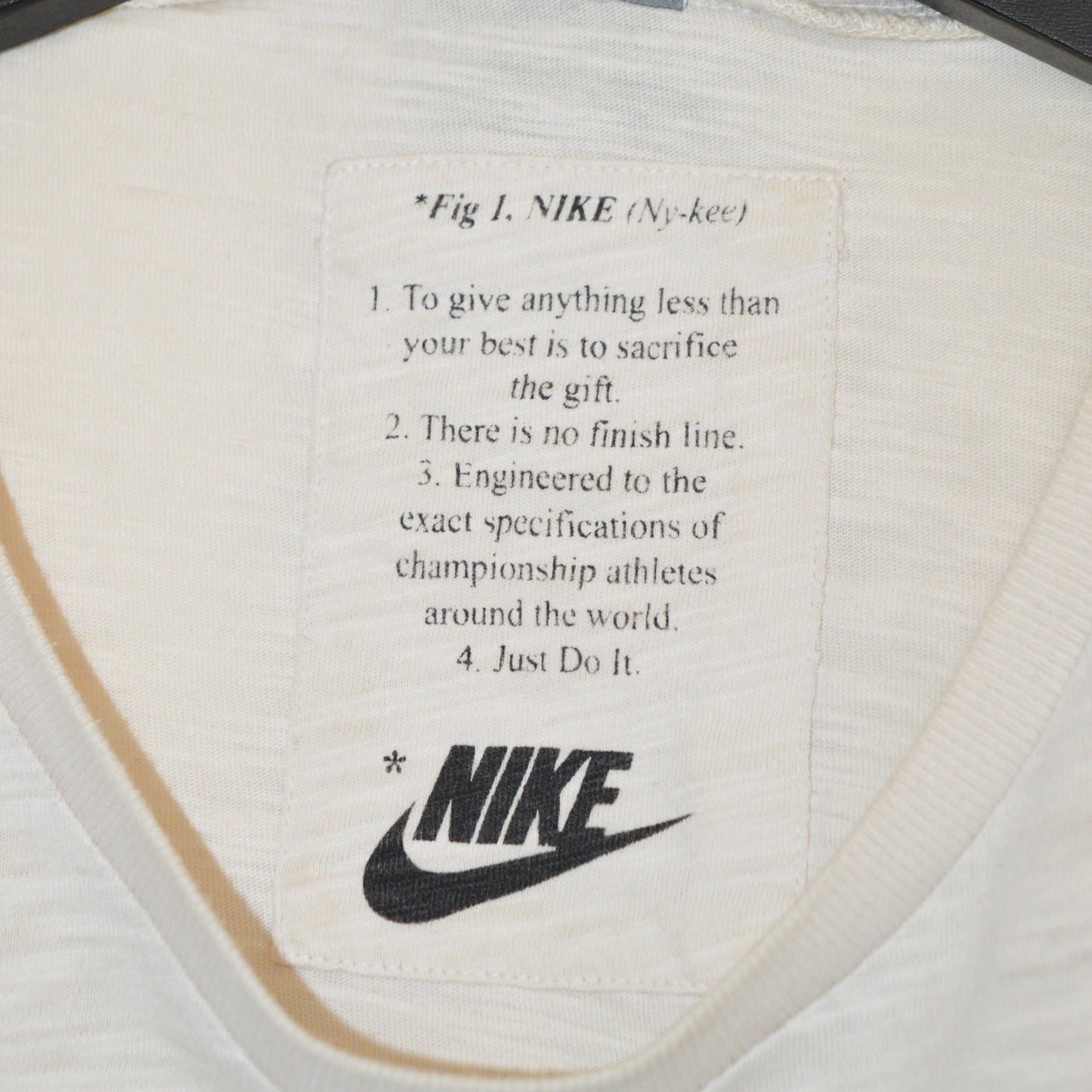 Nike тениска (M)