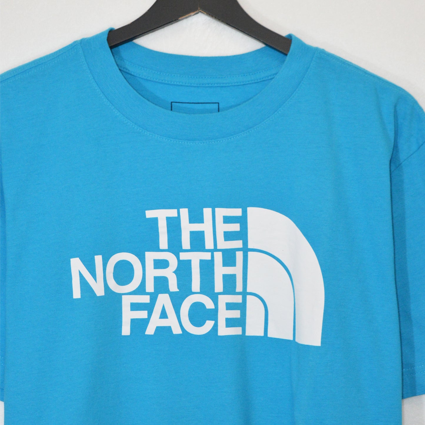 The North Face тениска (L)