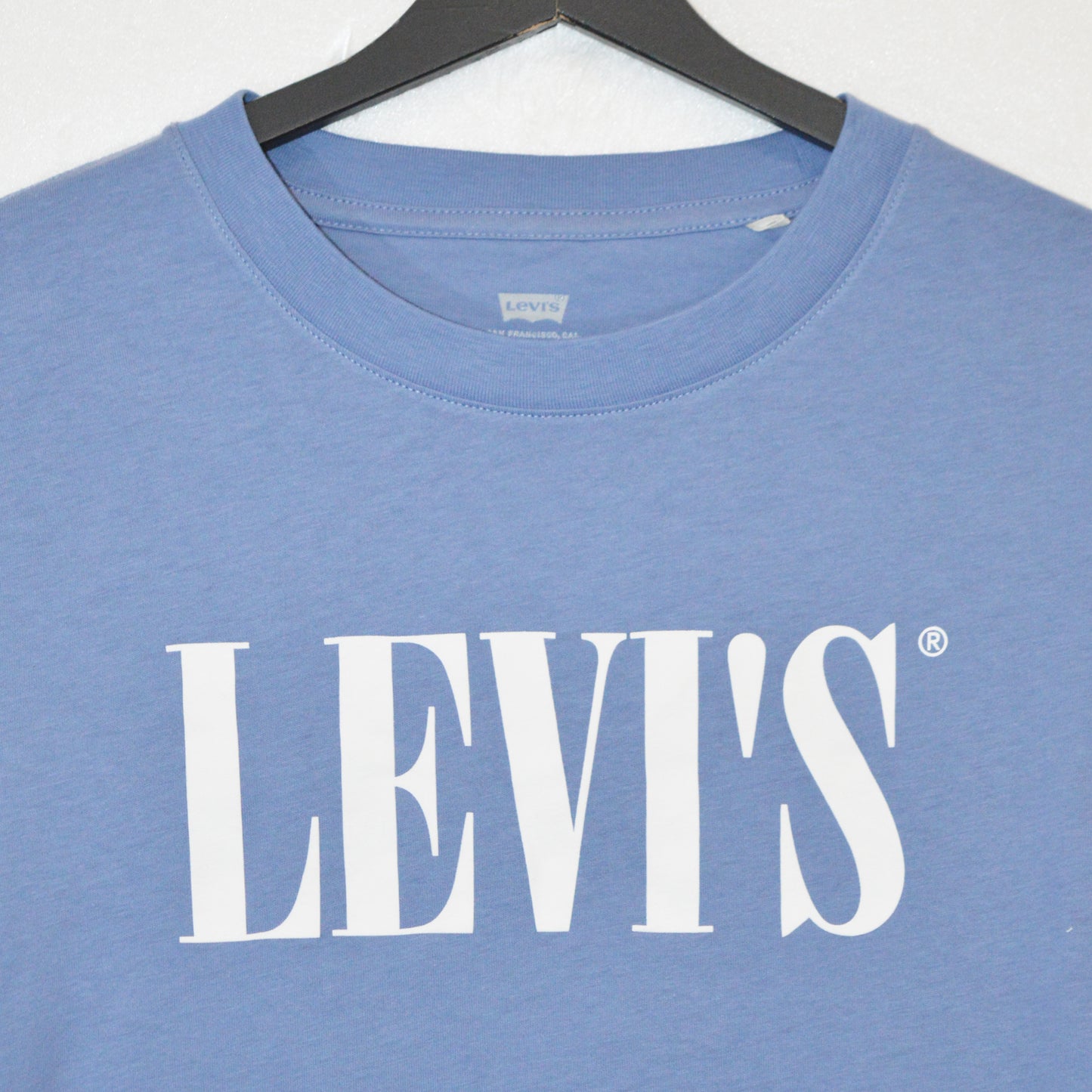 LEVIS ТЕНИСКА (XS)