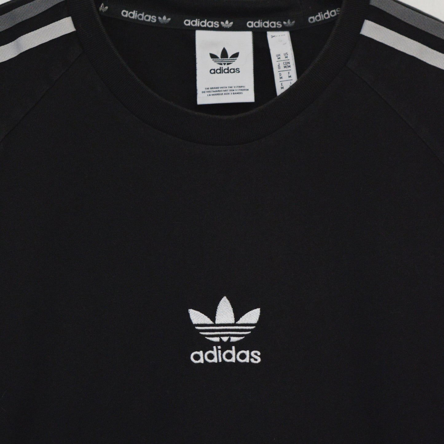 ADIDAS ORIGINALS ТЕНИСКА (M)