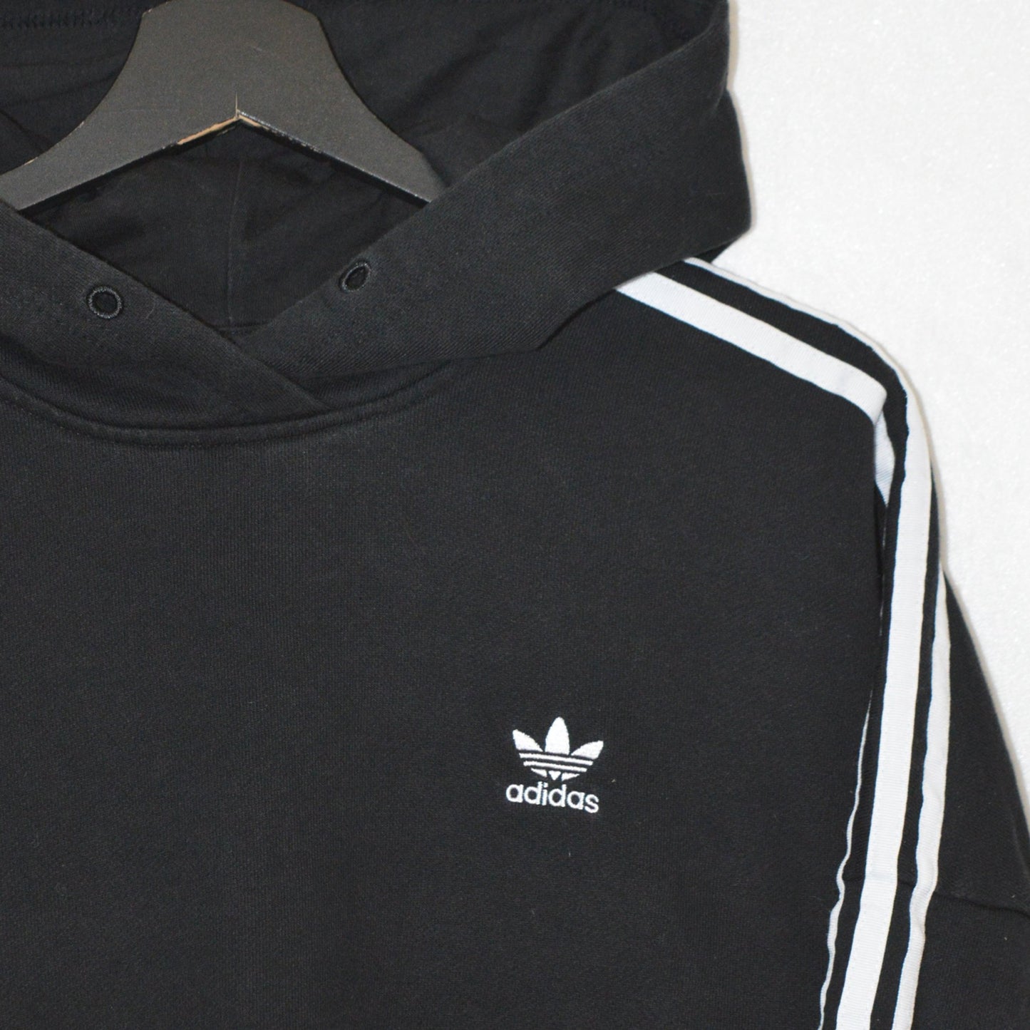 Adidas Originals cropped суичър (XS)