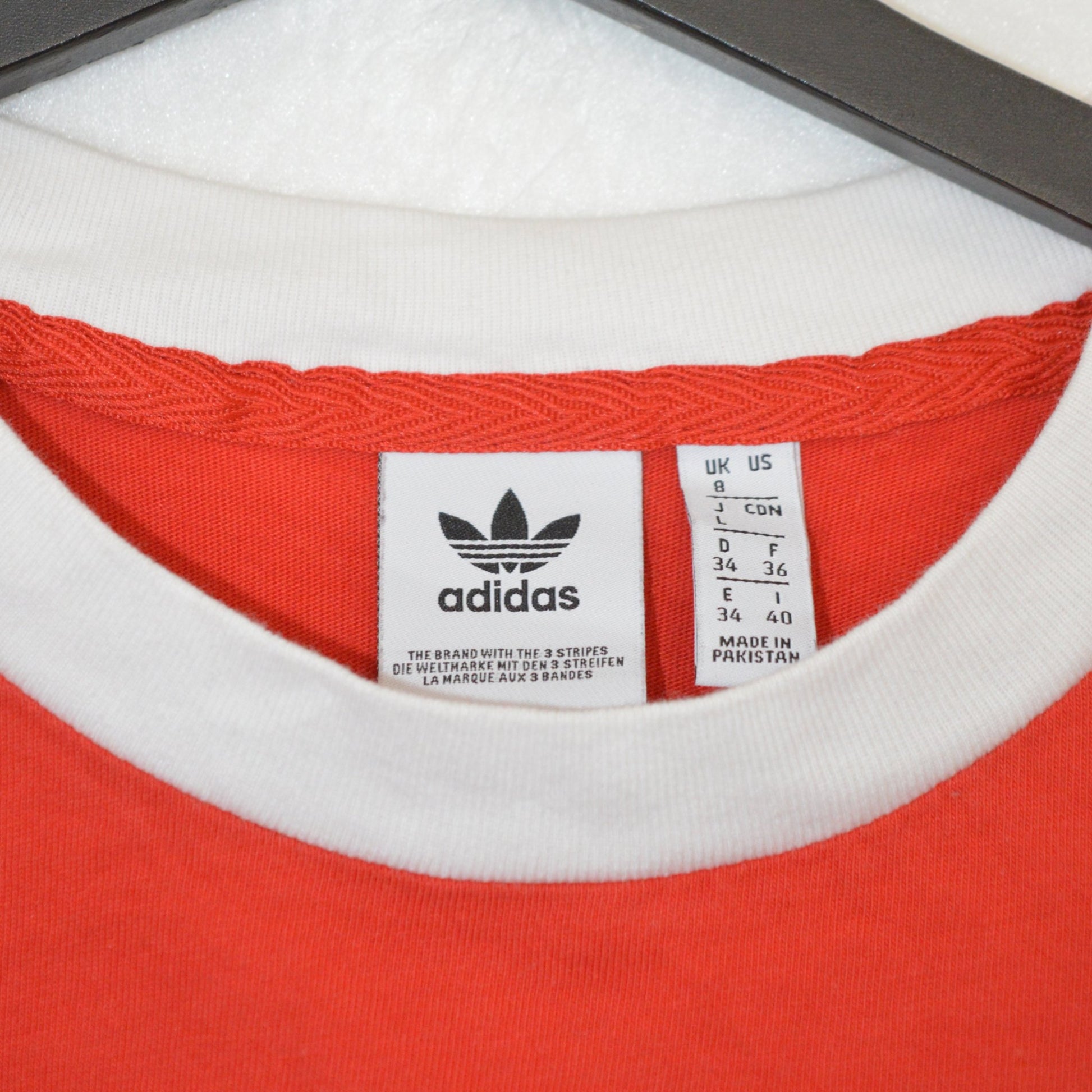 Adidas Originals cropped тениска (S)