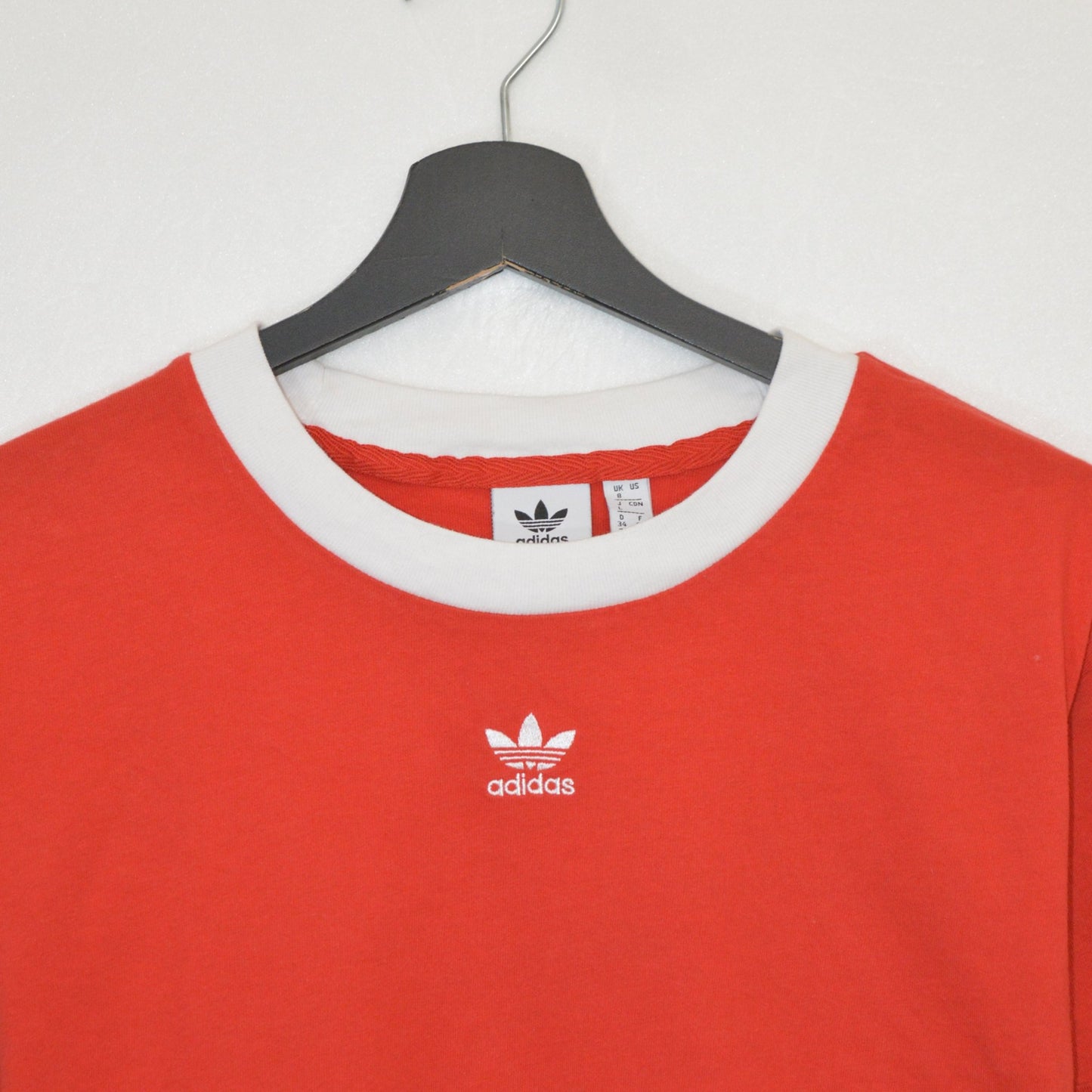 Adidas Originals cropped тениска (S)