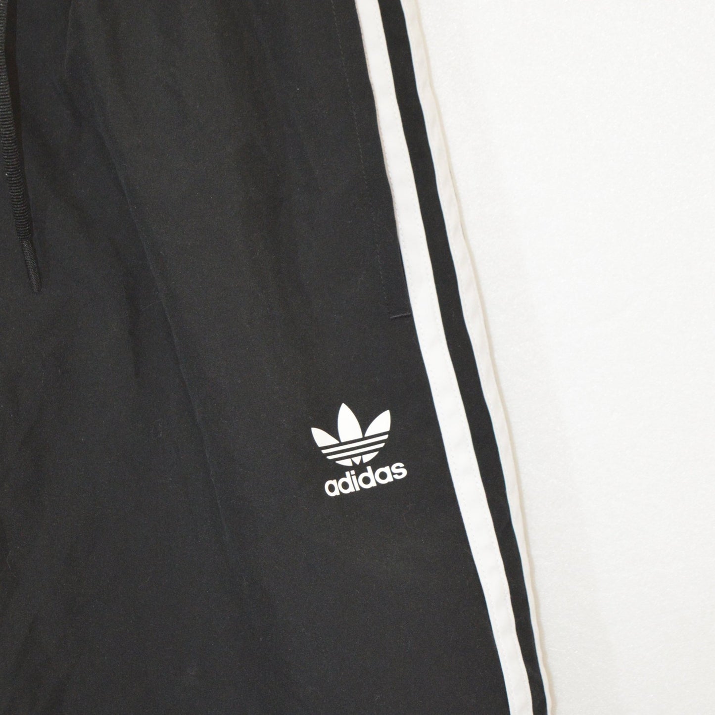 Adidas Originals шорти (M)