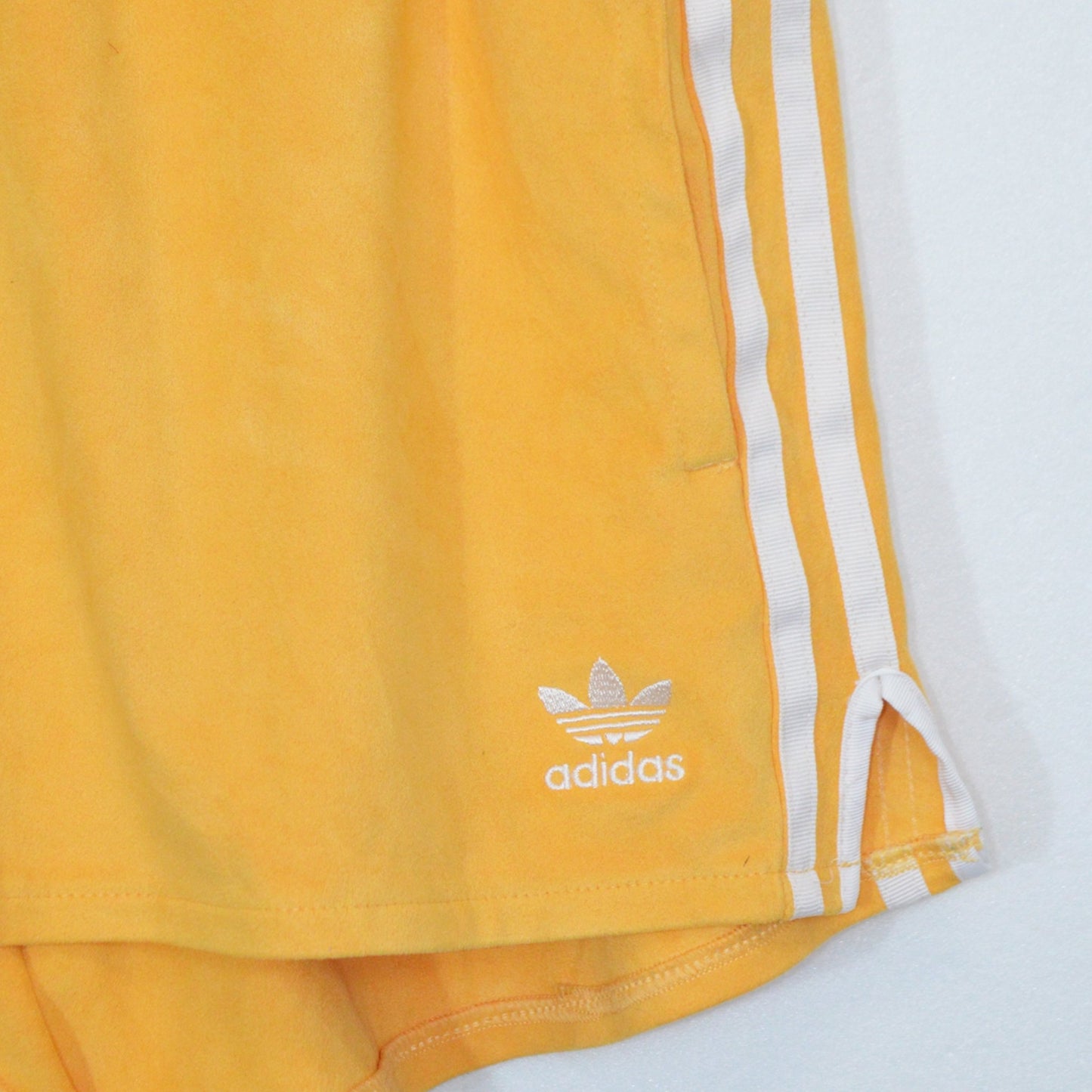 Adidas Originals шорти (M)