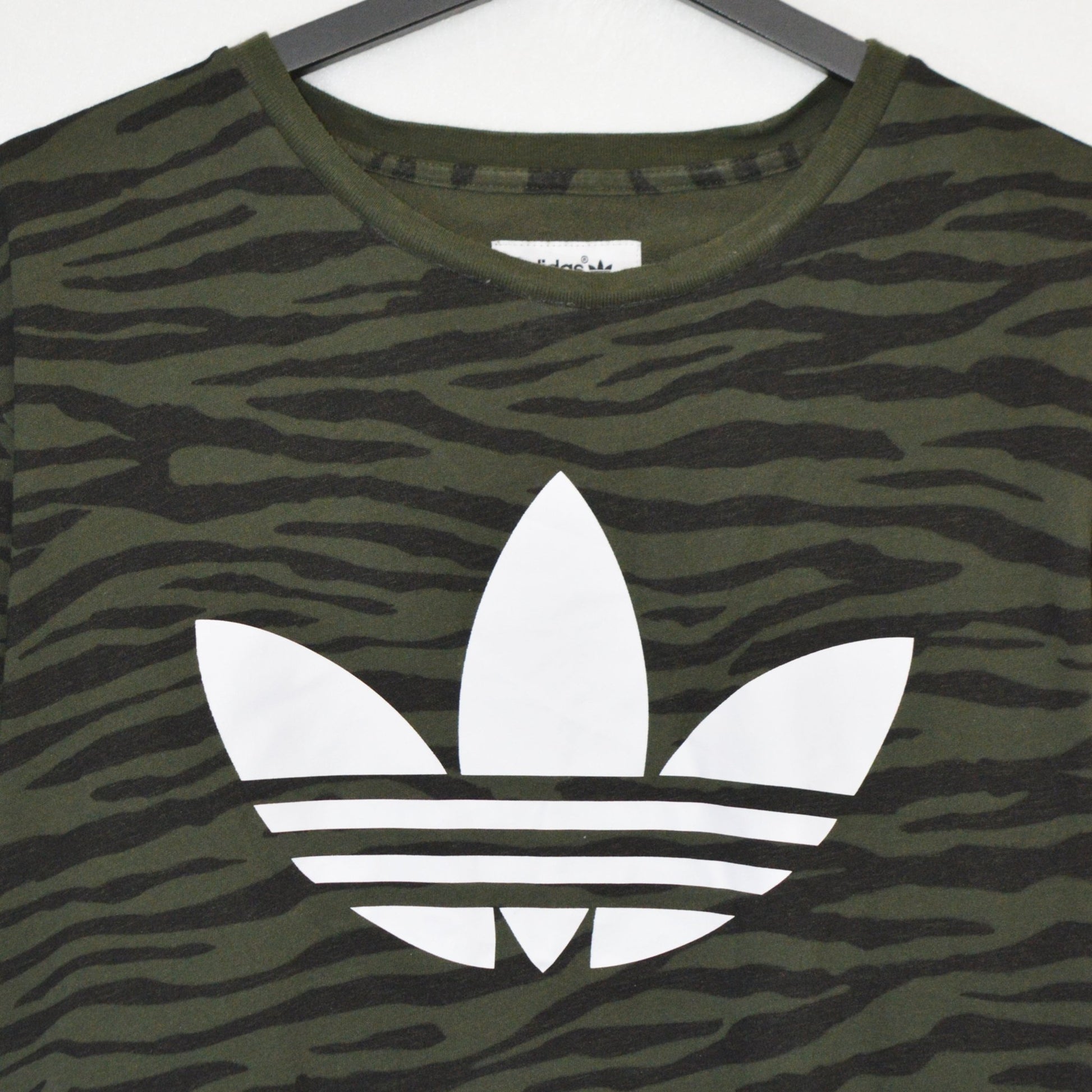 Adidas Originals тениска (L)