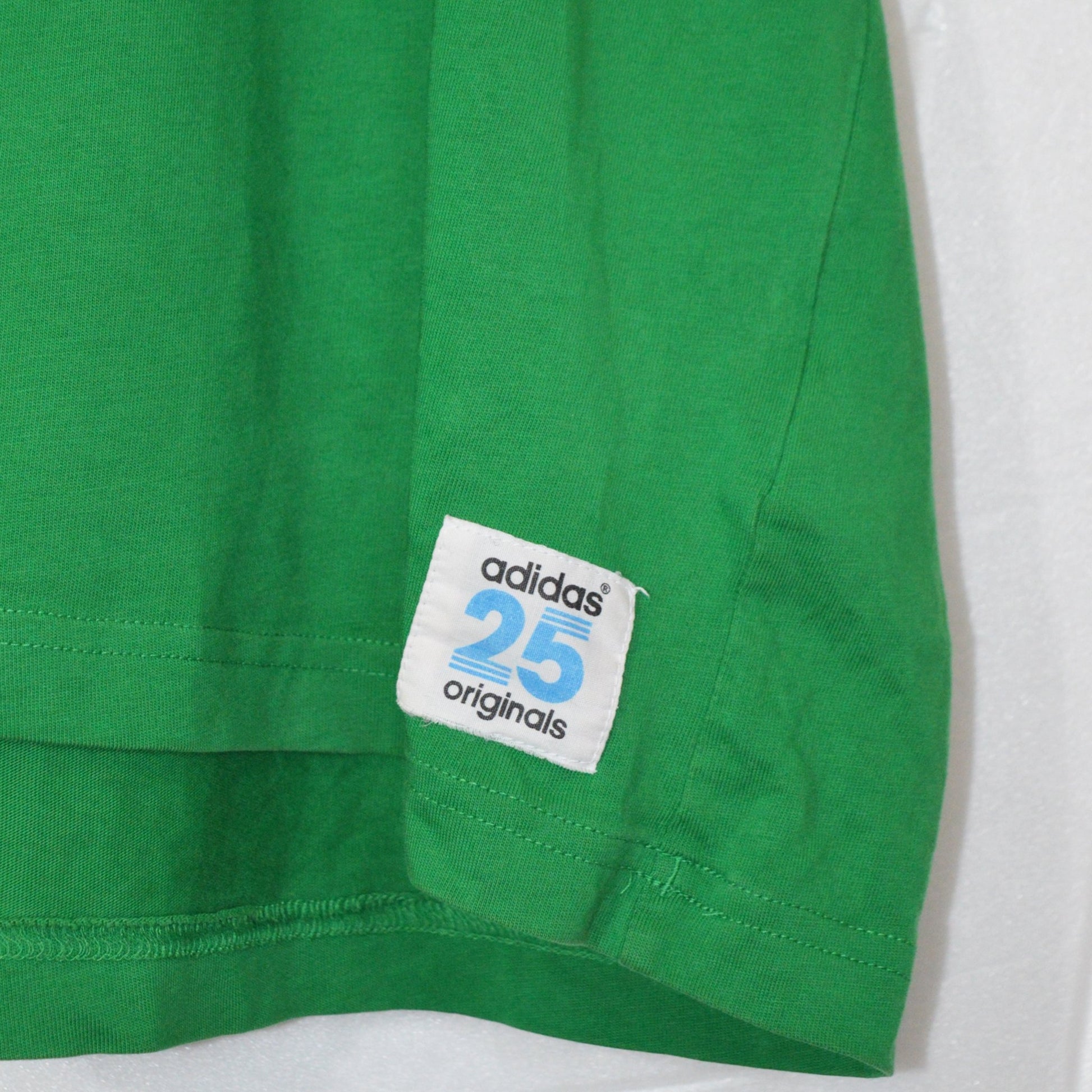 Adidas Originals тениска (XXL)
