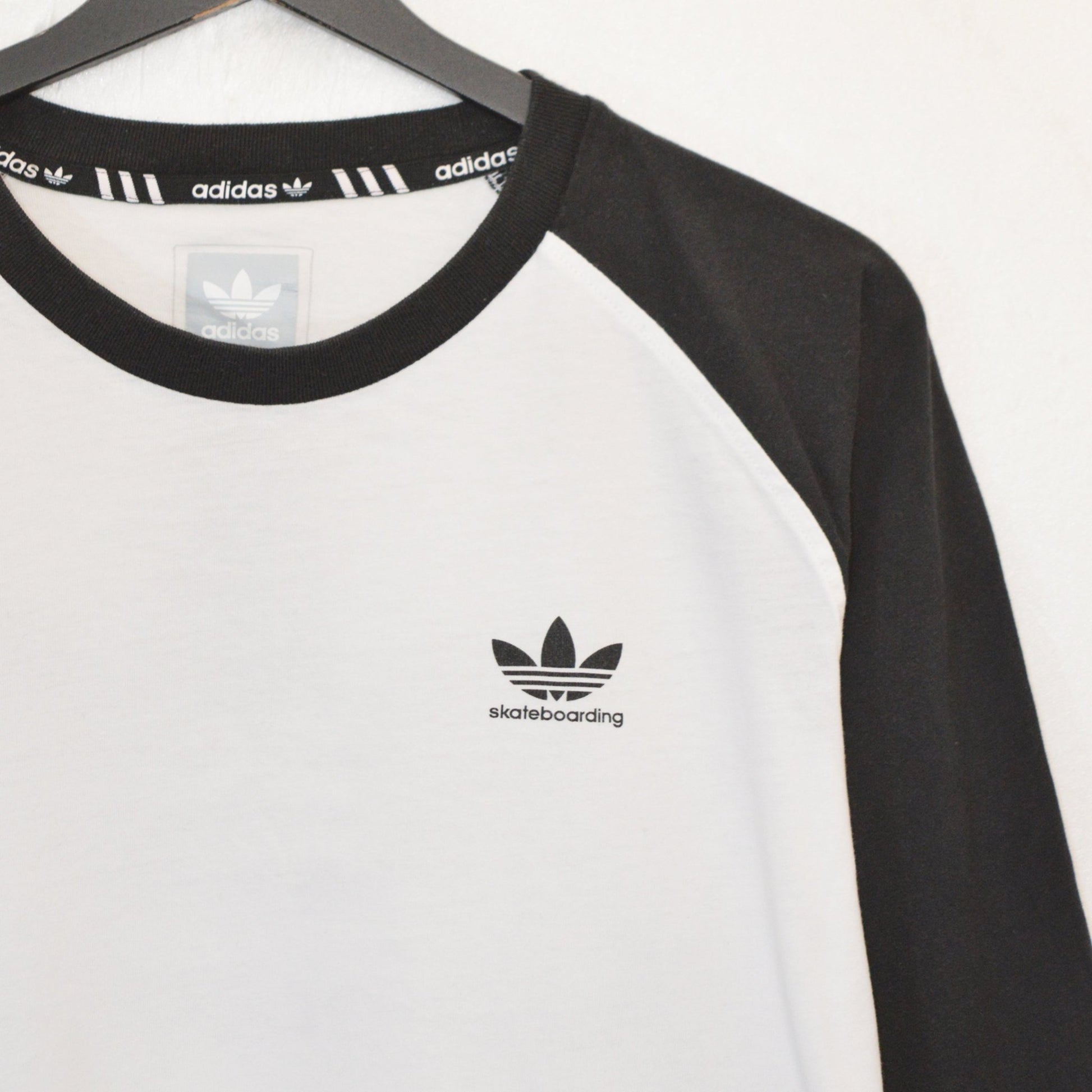 Adidas Originals тънка блуза (M)