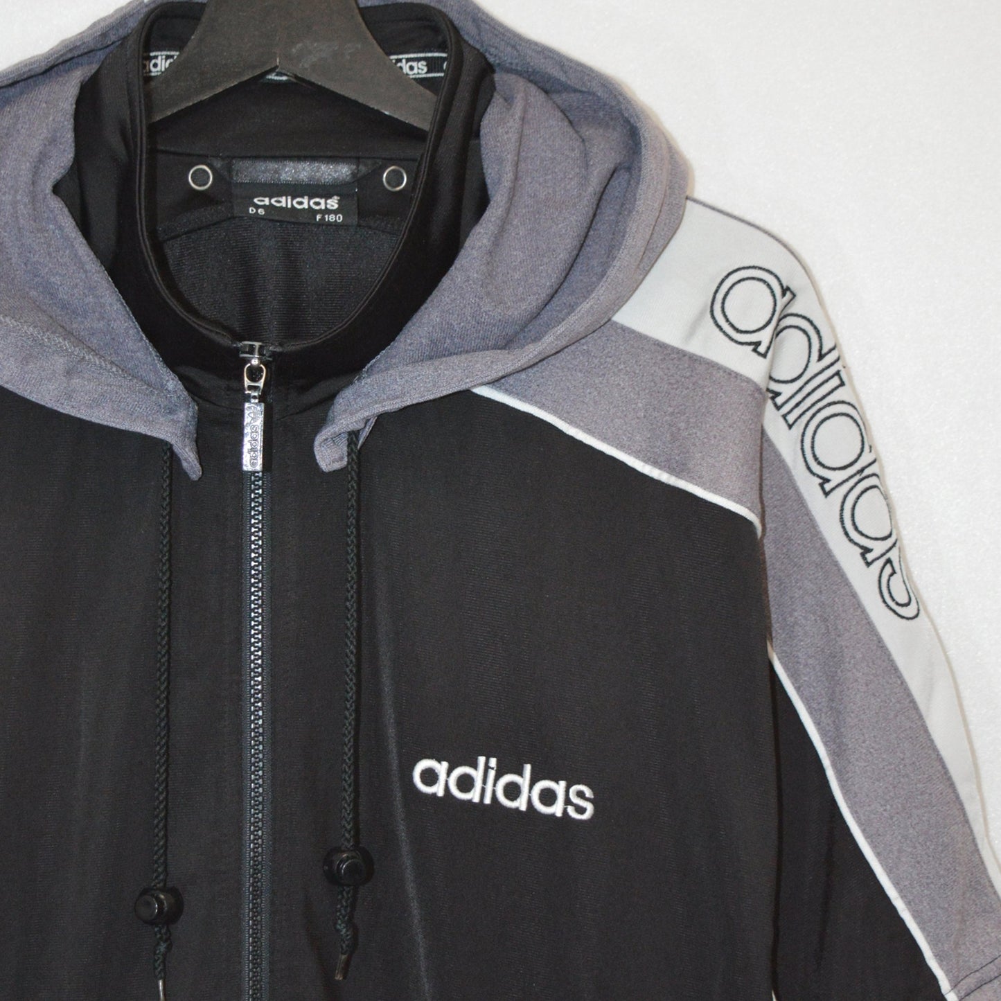Adidas Originals vintage суичър (L)
