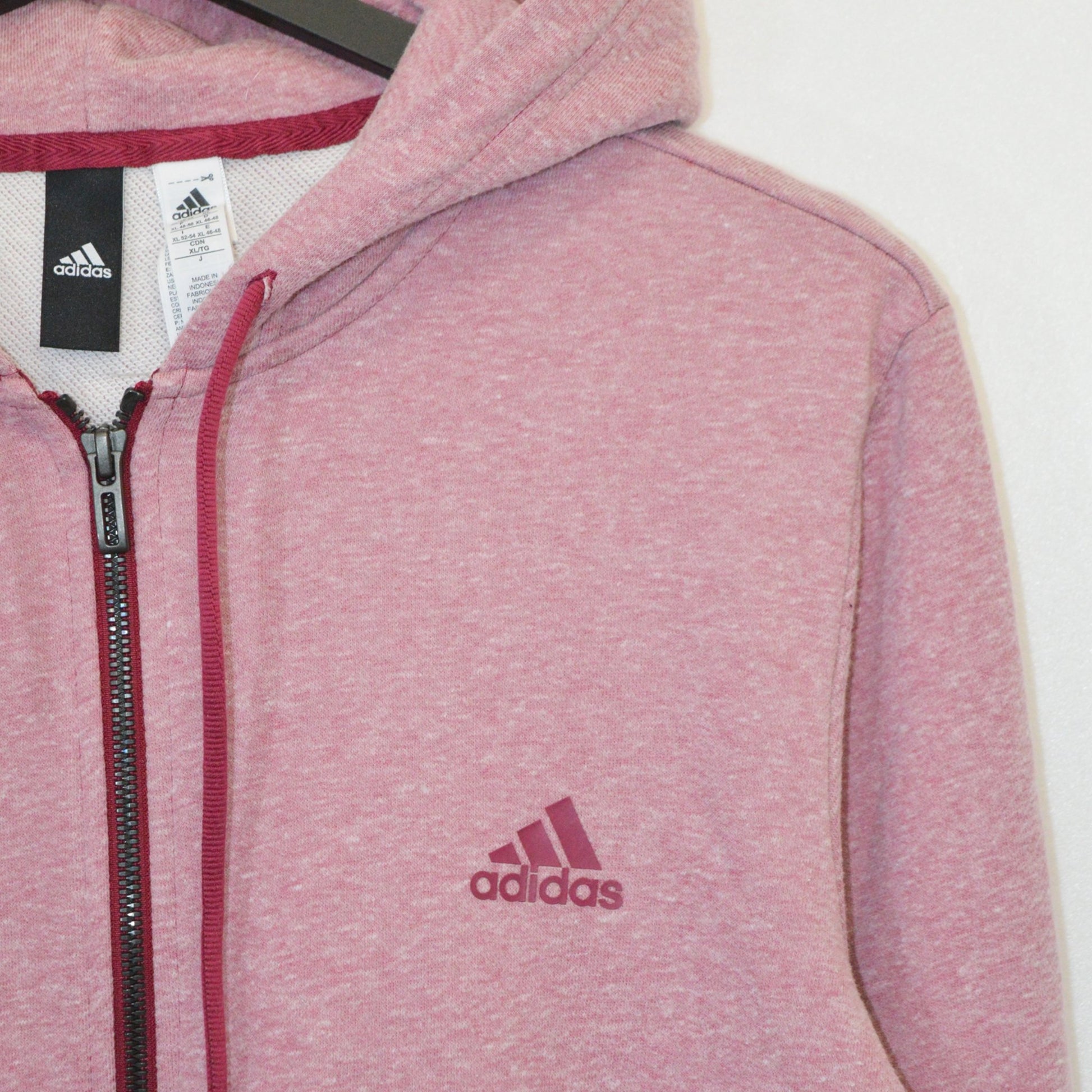 Adidas суичър (M)