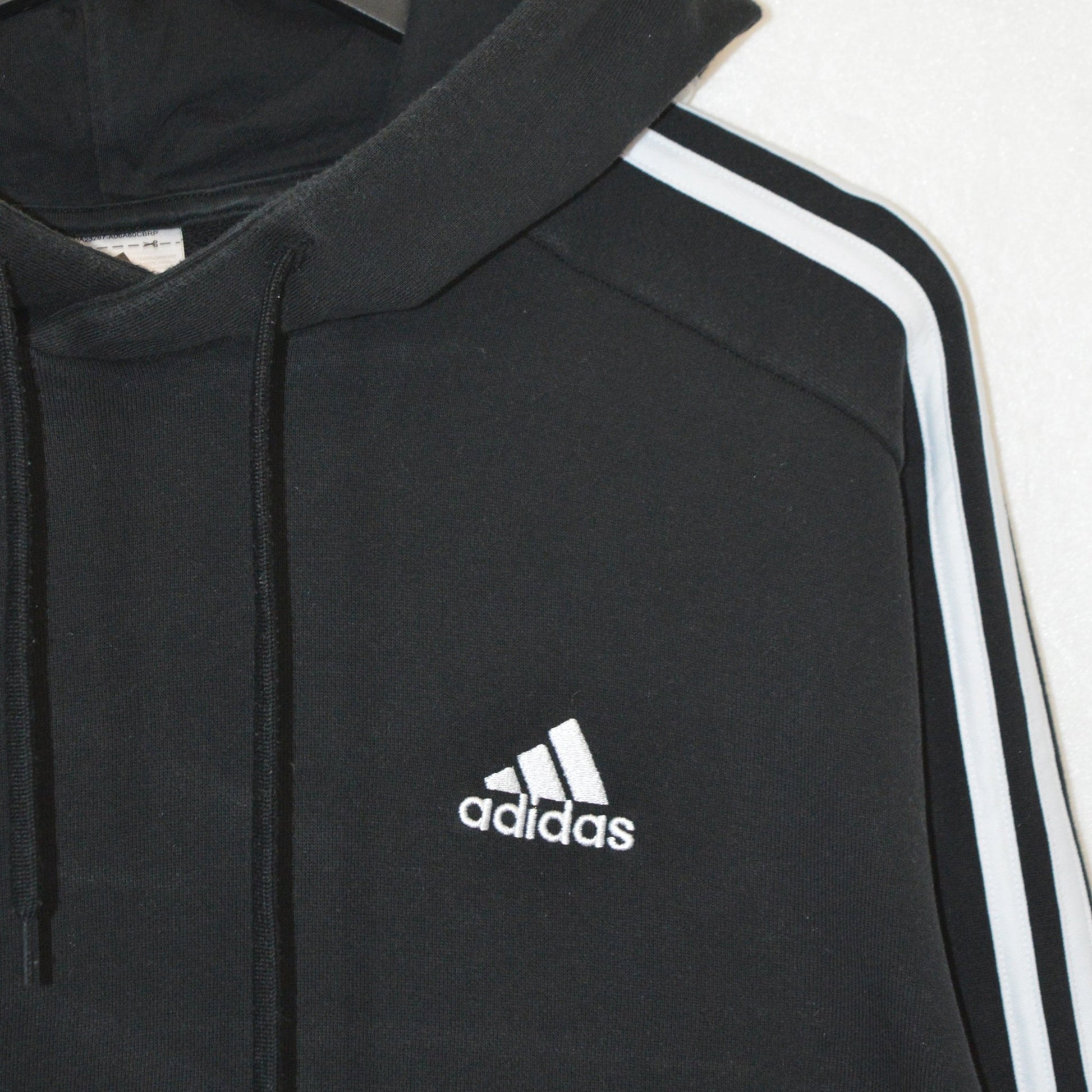 Adidas суичър (L)
