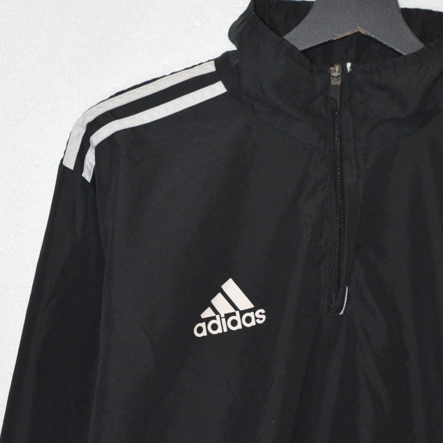 Adidas тънко яке (M)