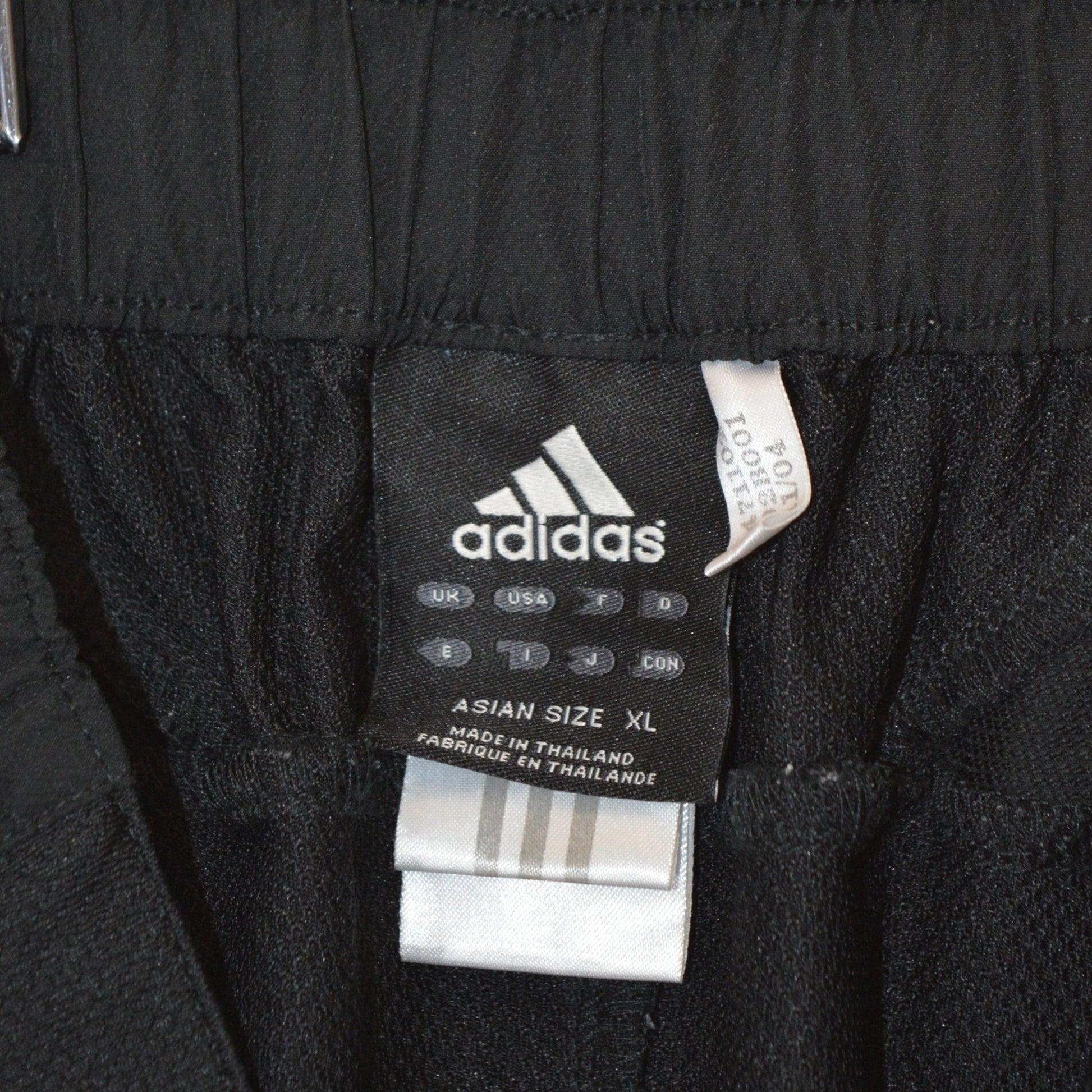 Adidas vintage шорти (XL)