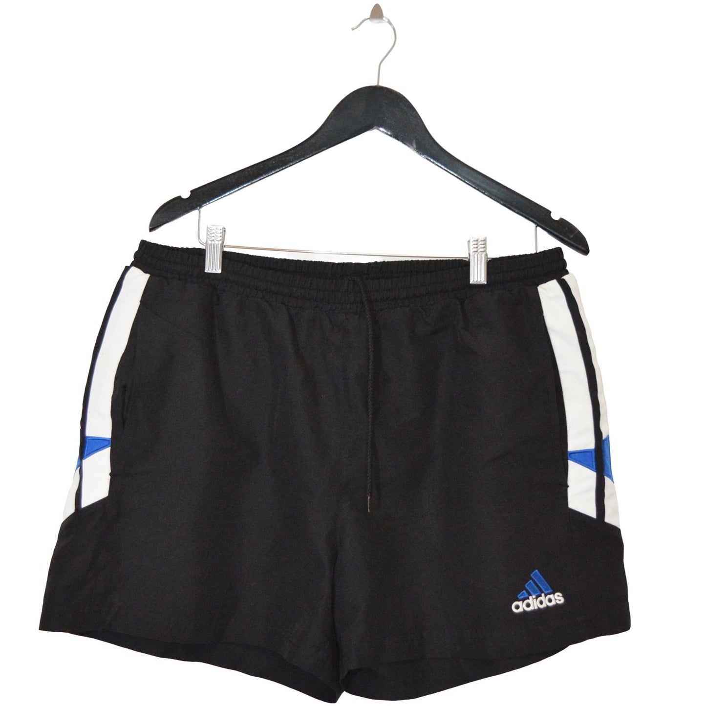 Adidas vintage шорти (L)