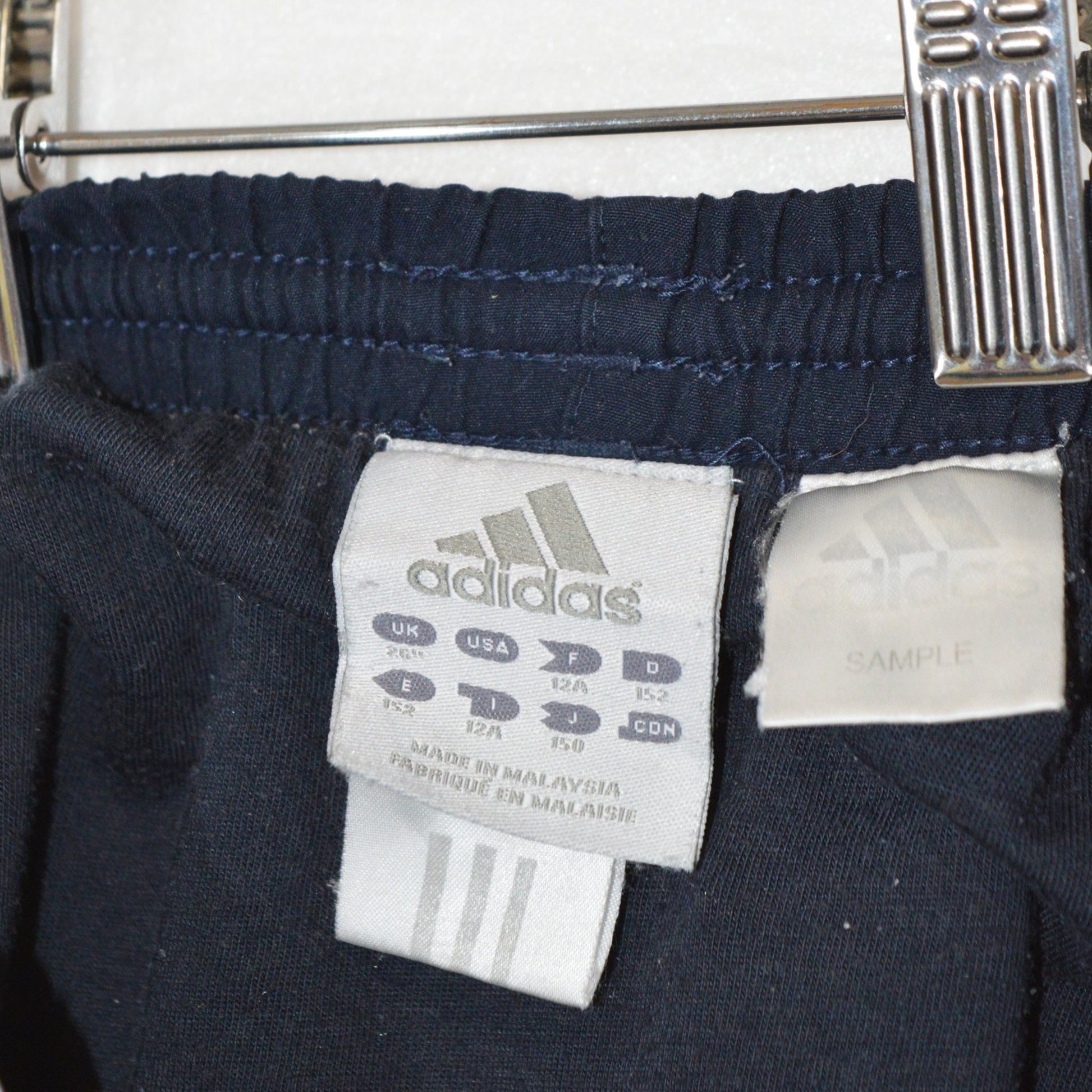Adidas vintage шорти (S)