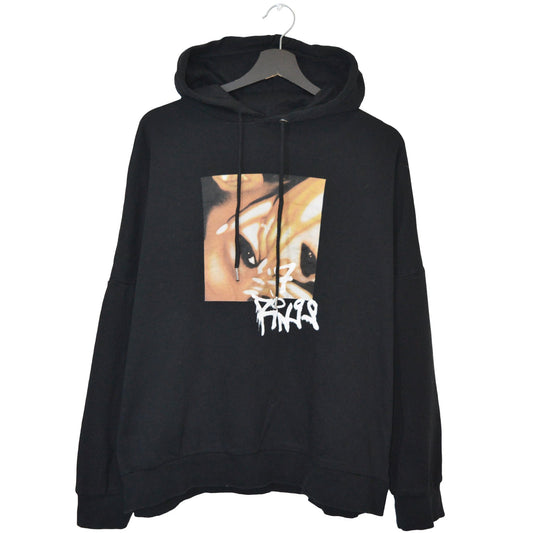 Ariana Grande H&M суичър (M)