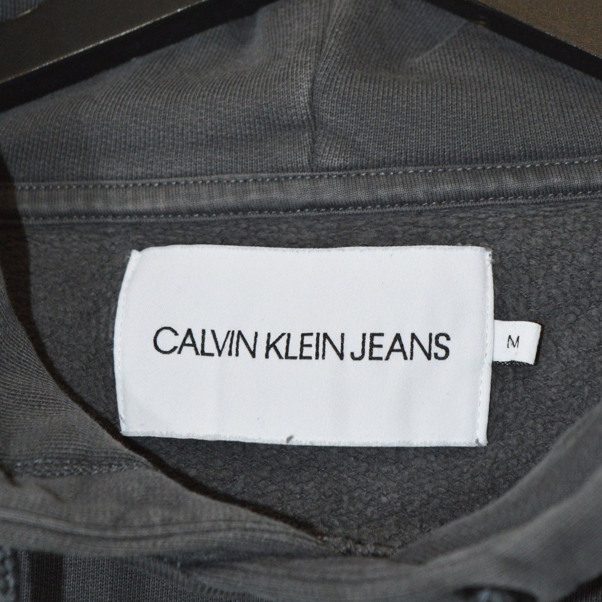 Calvin Klein суичър (M)