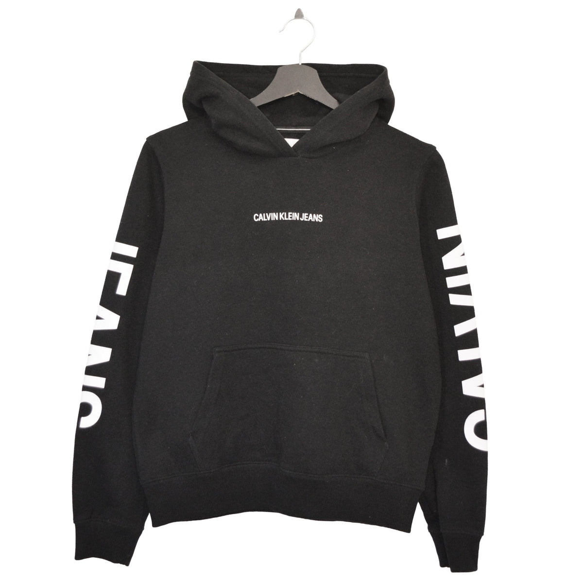 Calvin Klein суичър (S)
