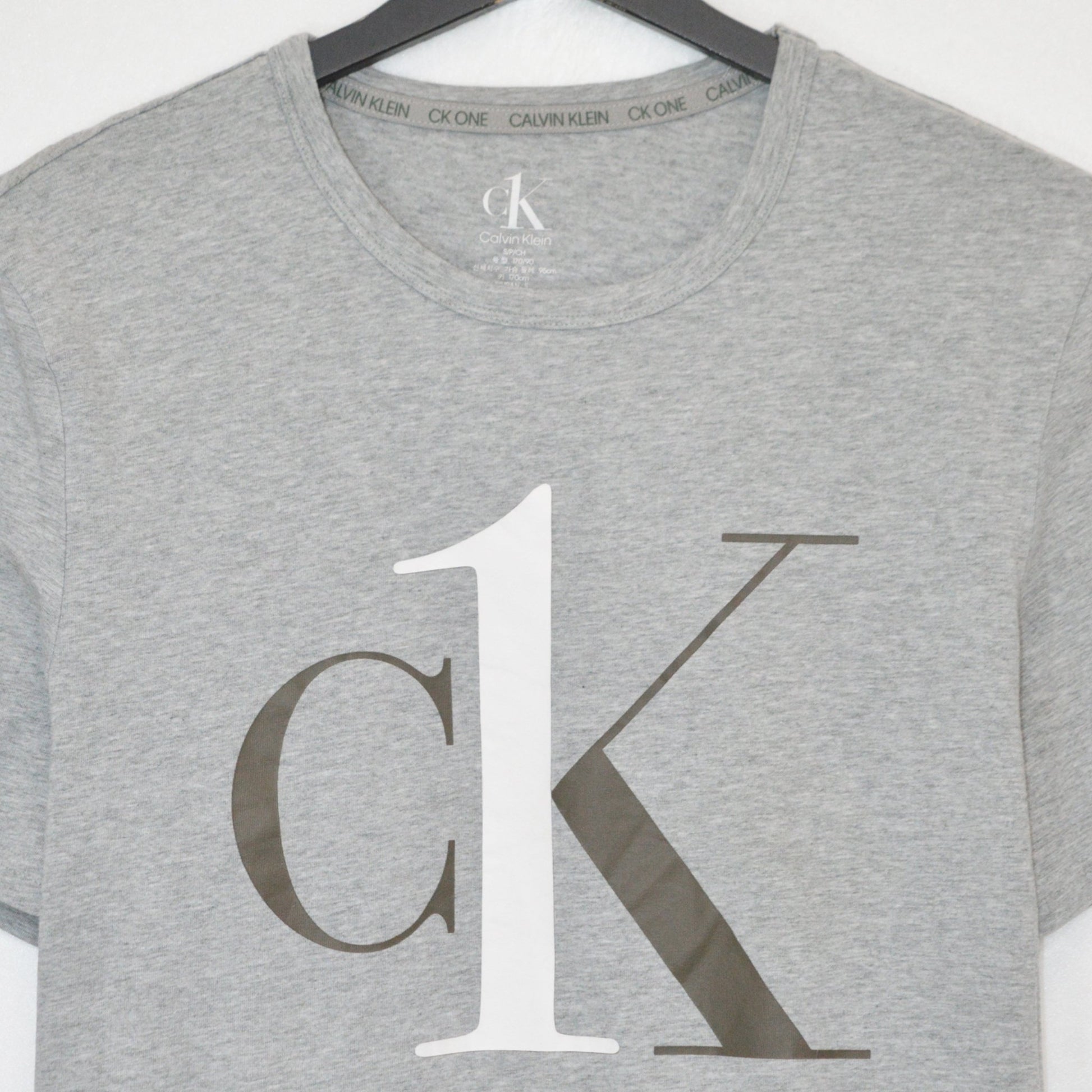 Calvin Klein тениска (S)