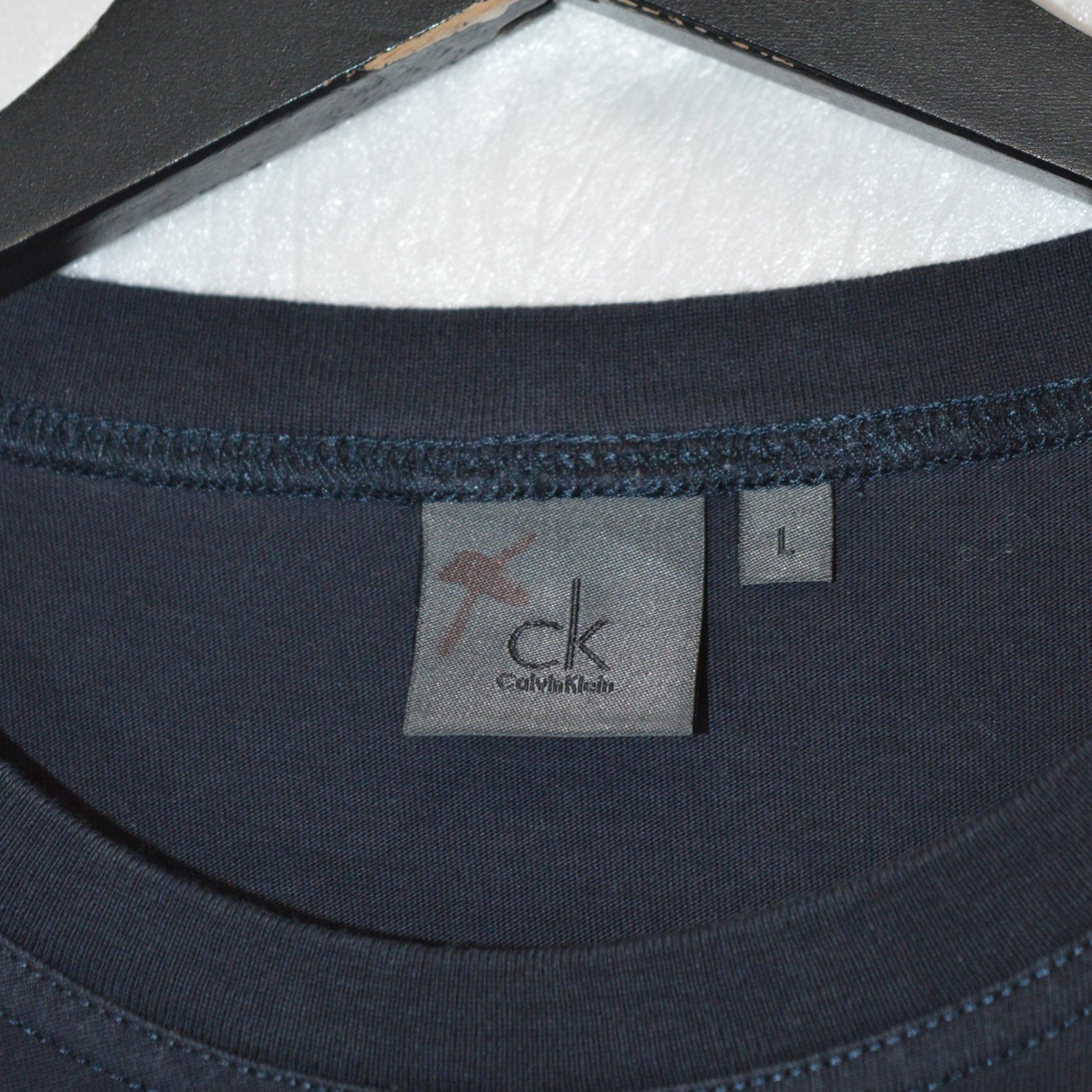 Calvin Klein тънка блуза (L)