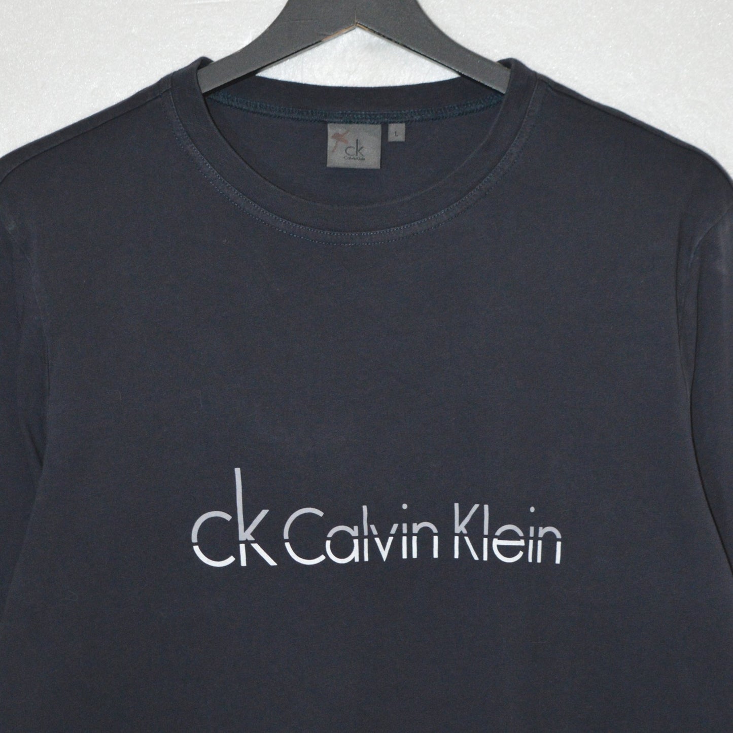 Calvin Klein тънка блуза (L)