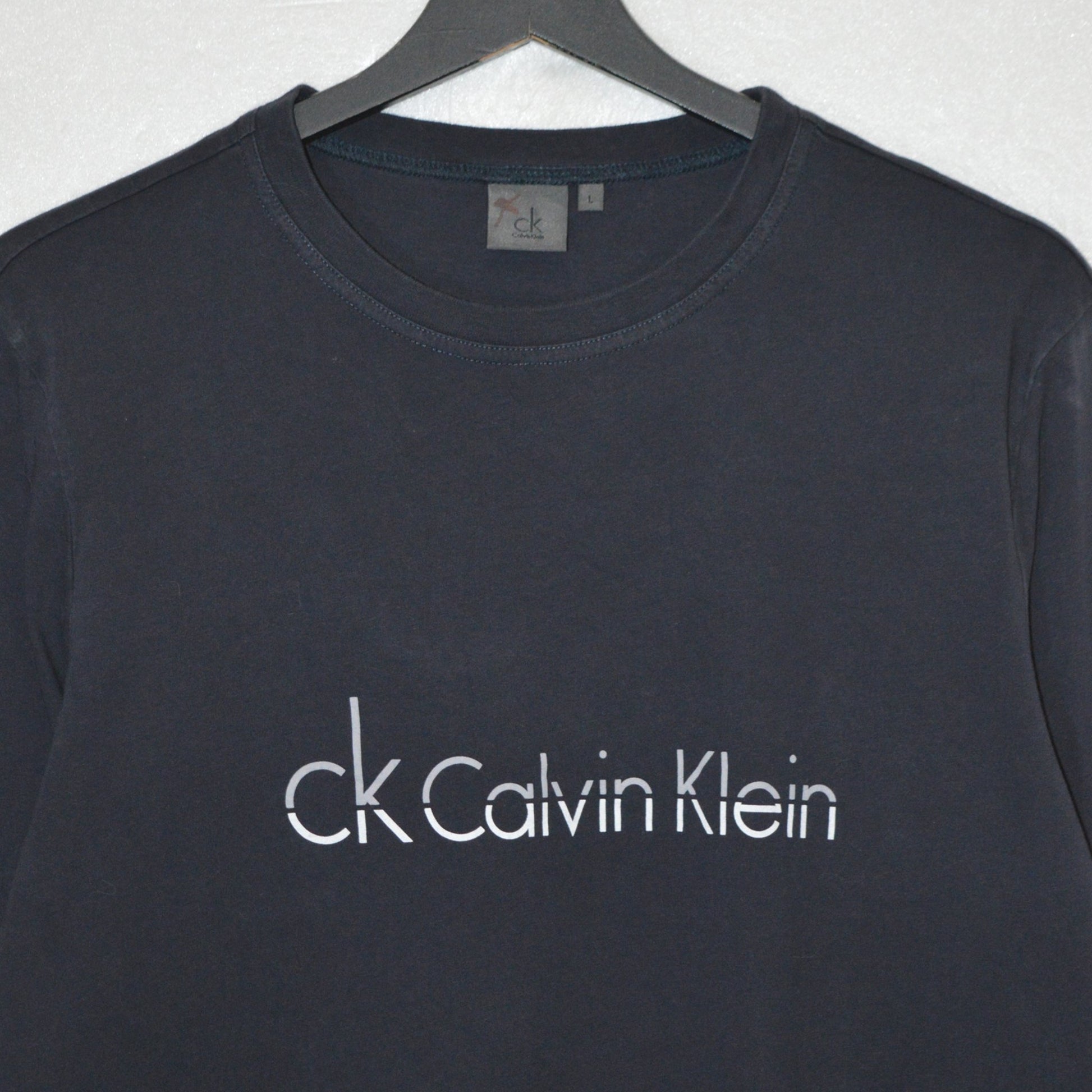 Calvin Klein тънка блуза (L)