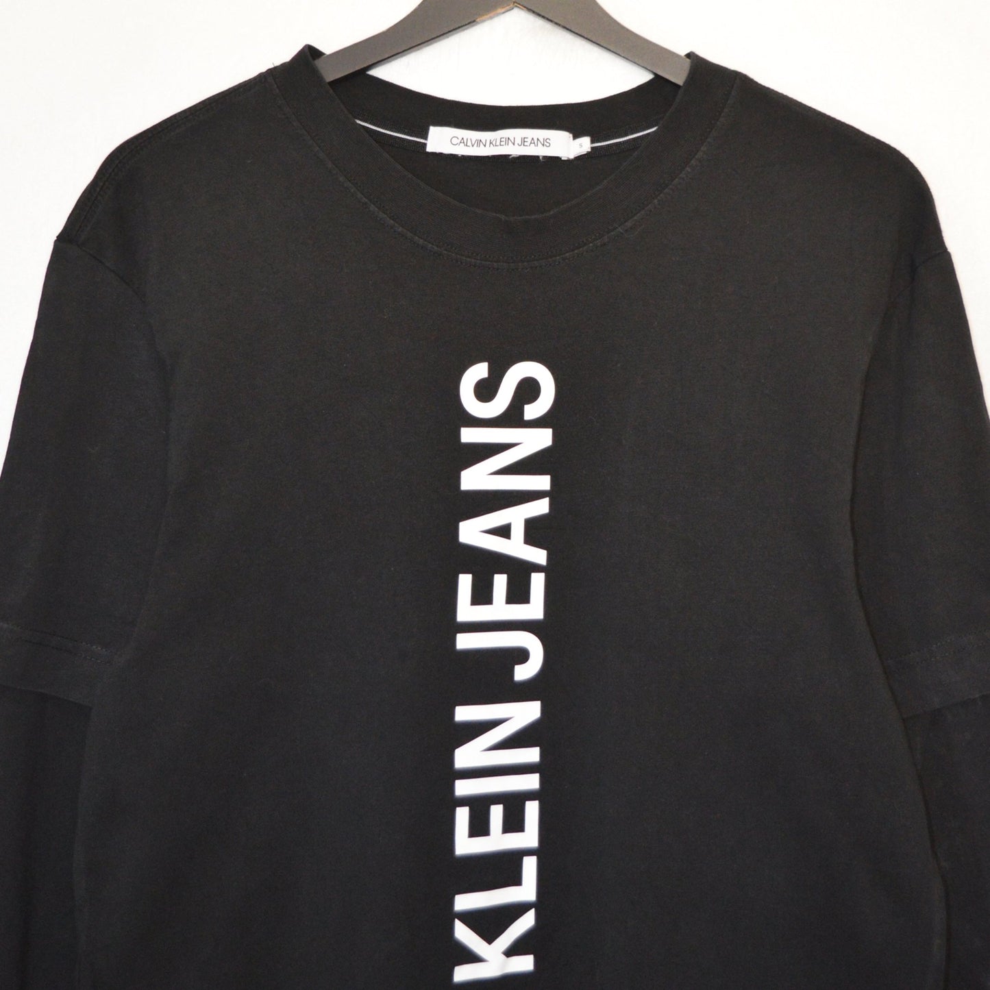 Calvin Klein тънка блуза (S)