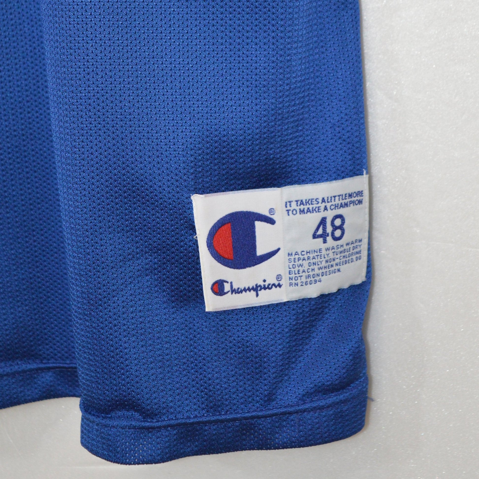 Champion Dallas Mavericks 90s vintage basketball jersey (XL)