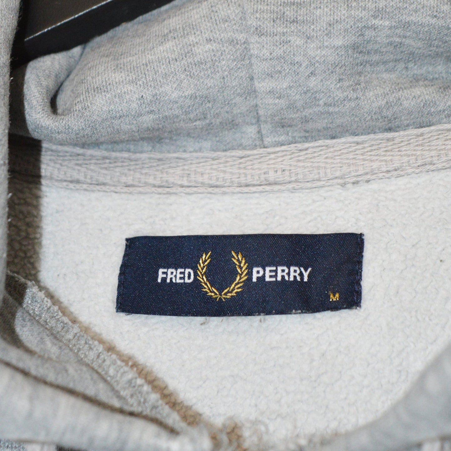 Fred Perry суичър (S)