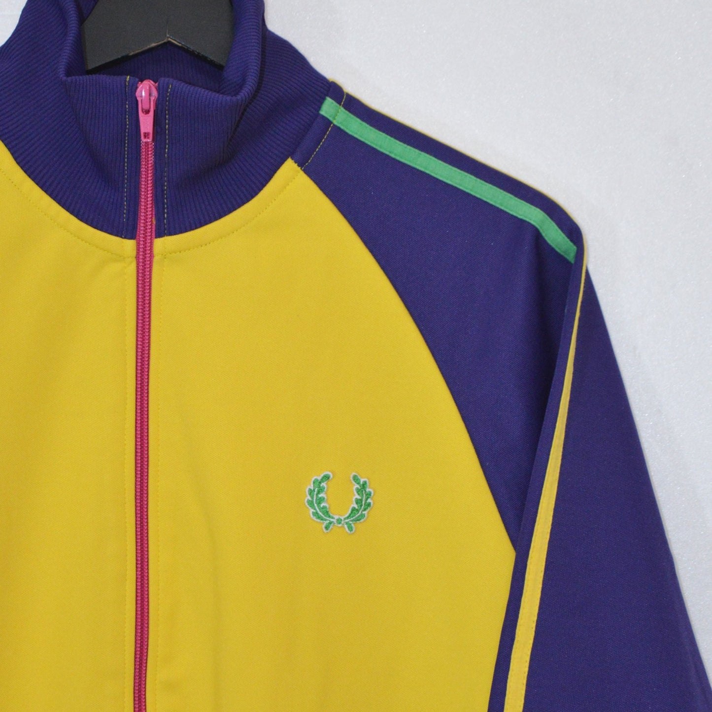 Fred Perry суичър с цип (S)