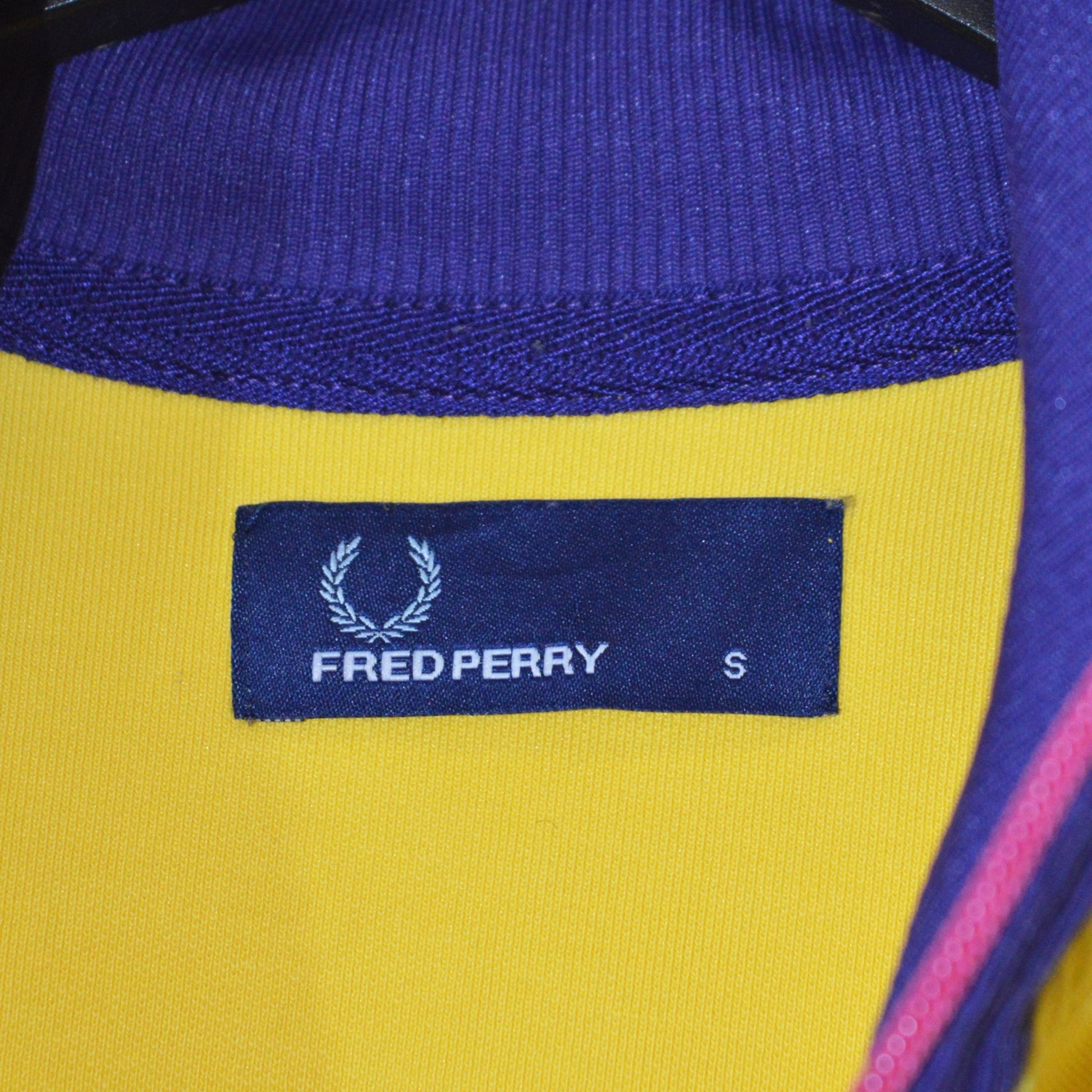 Fred Perry суичър с цип (S)