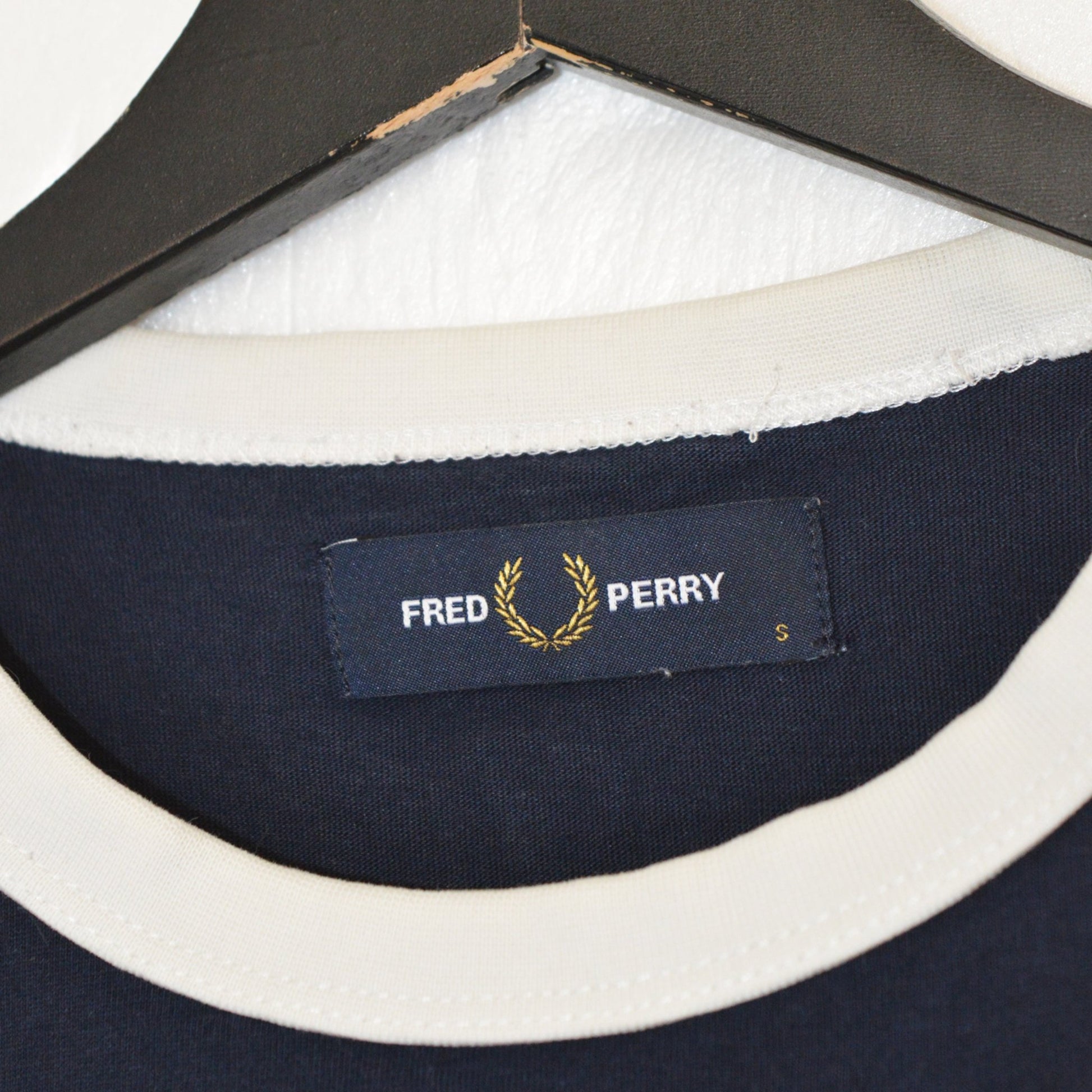 Fred Perry тениска (S)